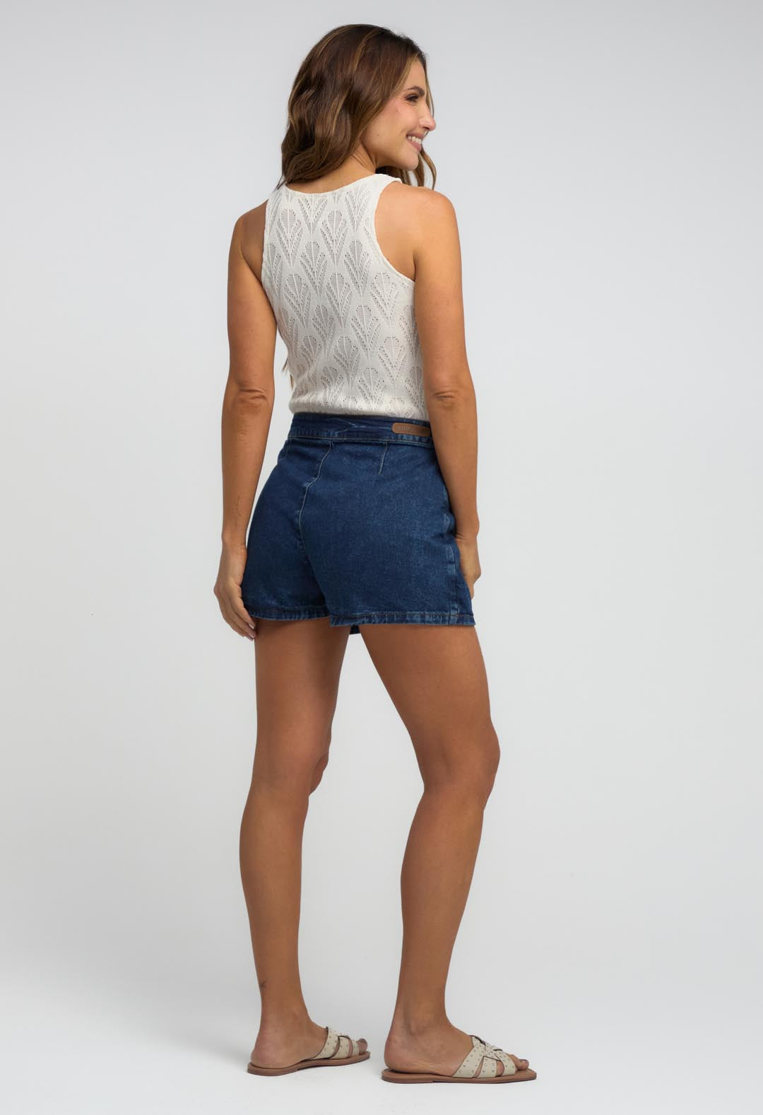 Falda short medio con tapa en frente para mujeres