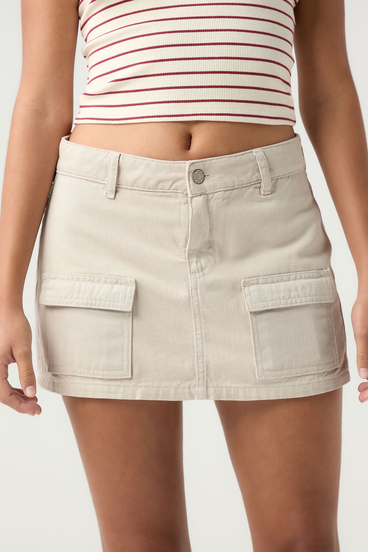 Falda short arena de tiro medio para jóvenes