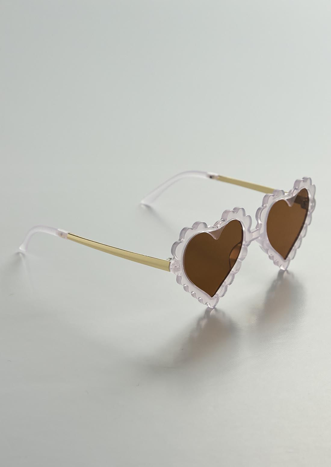 Gafas lila marco corazón