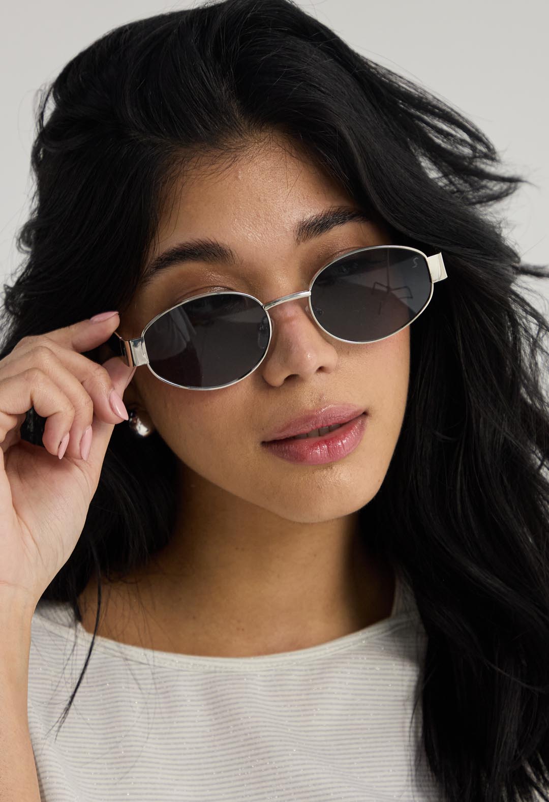 Gafas plateadas ovaladas