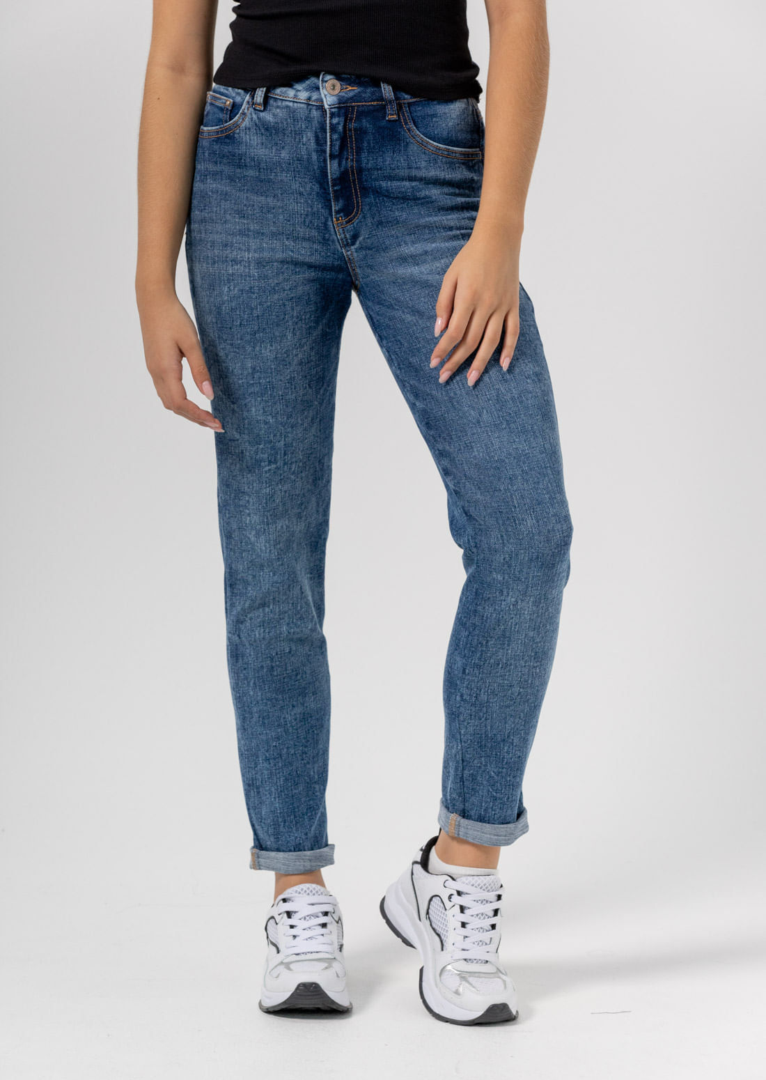 Jean cool medio con bota tubo para adolescentes