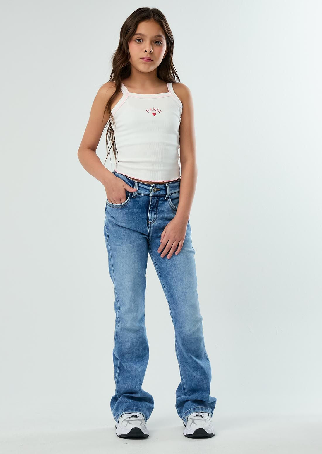 Jean tejano medio y bota ancha para niñas