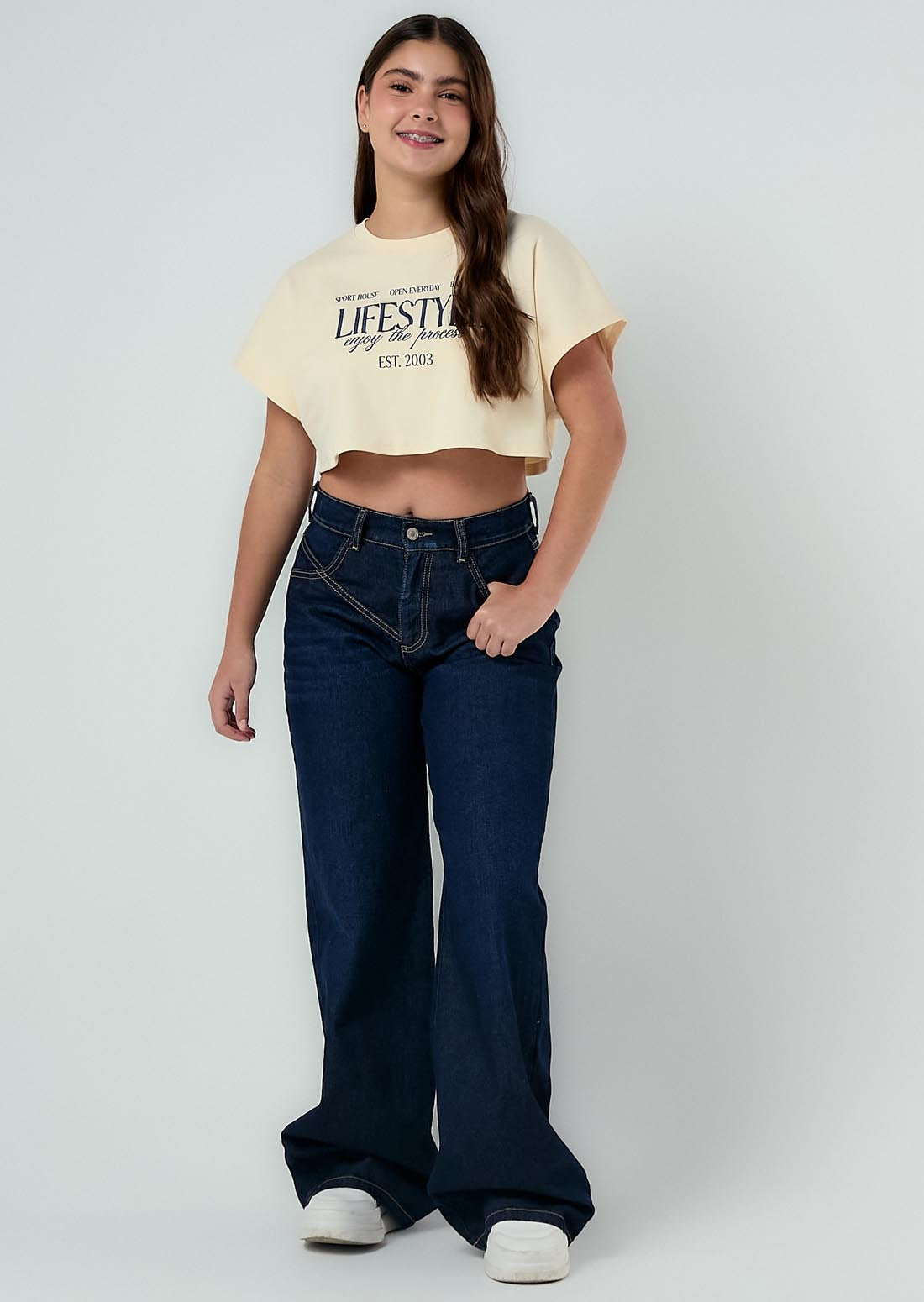 Jean retromom oscuro tiro alto para jóvenes