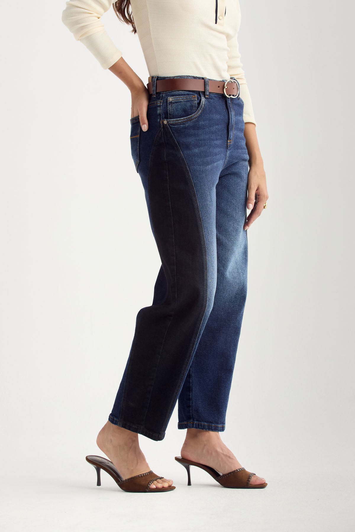 Jean baggy medio oscuro fondo entero para mujer