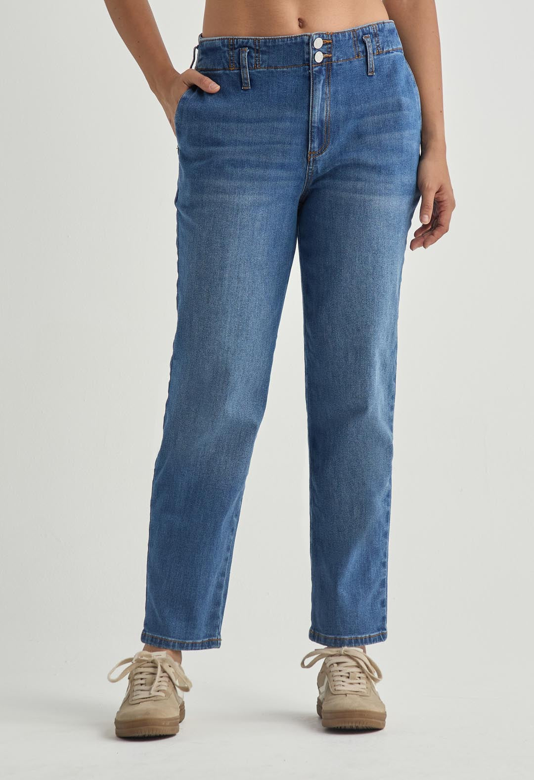 Jean mom jean medio tiro alto para mujeres