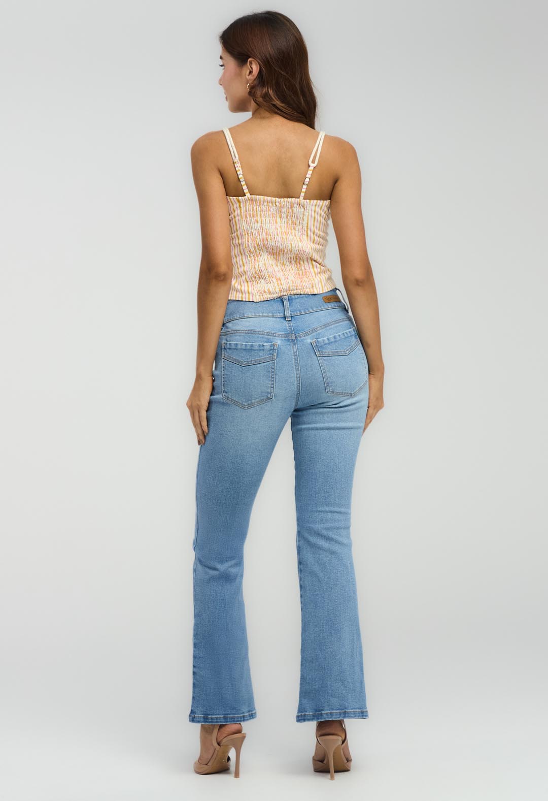 Jean tejano claro con doble botón para mujeres