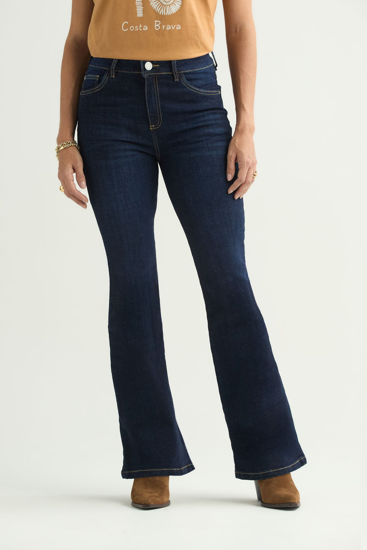 Jean tejano oscuro bota ancha para mujeres