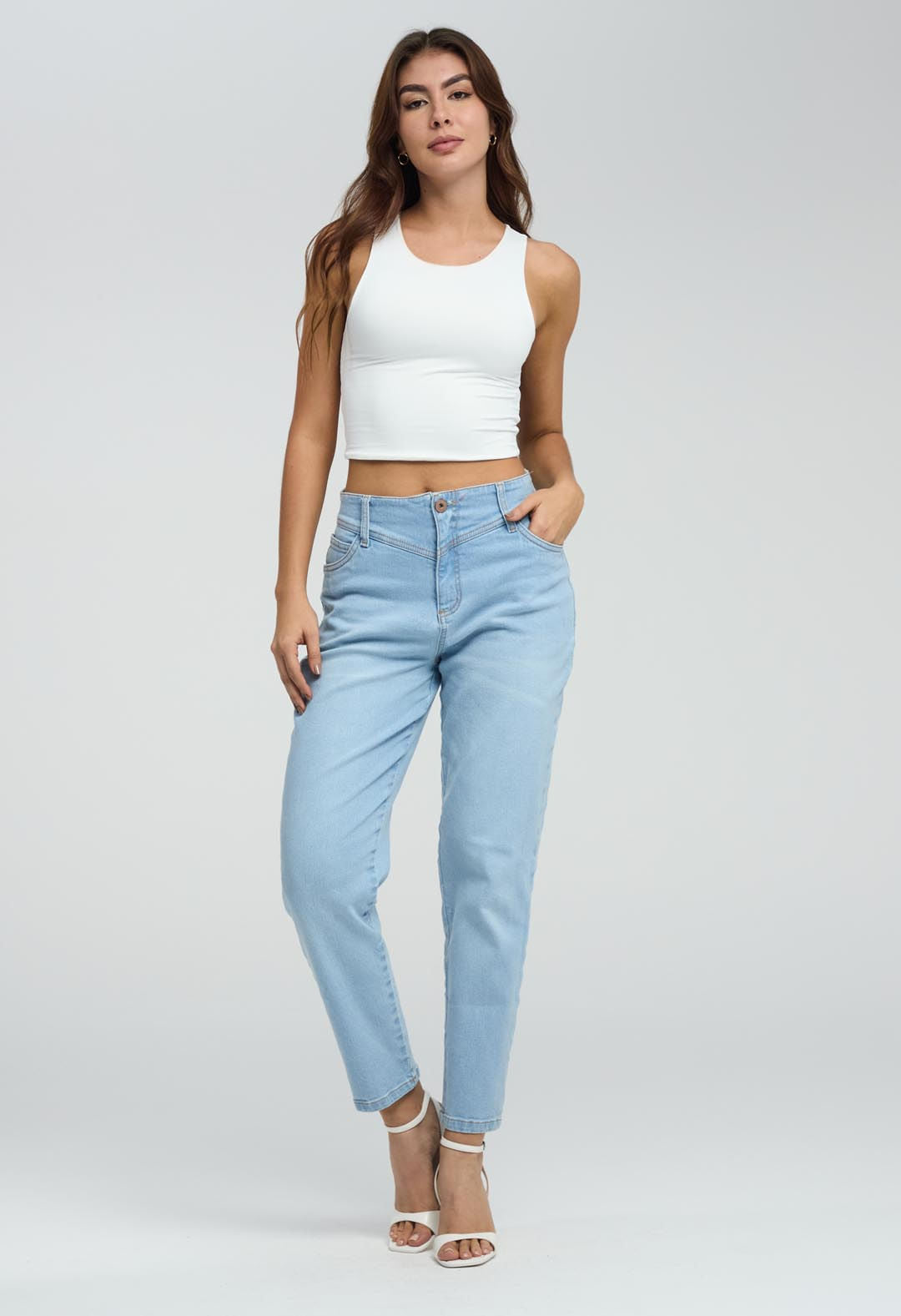 Jean vaquero claro con detalle para mujeres