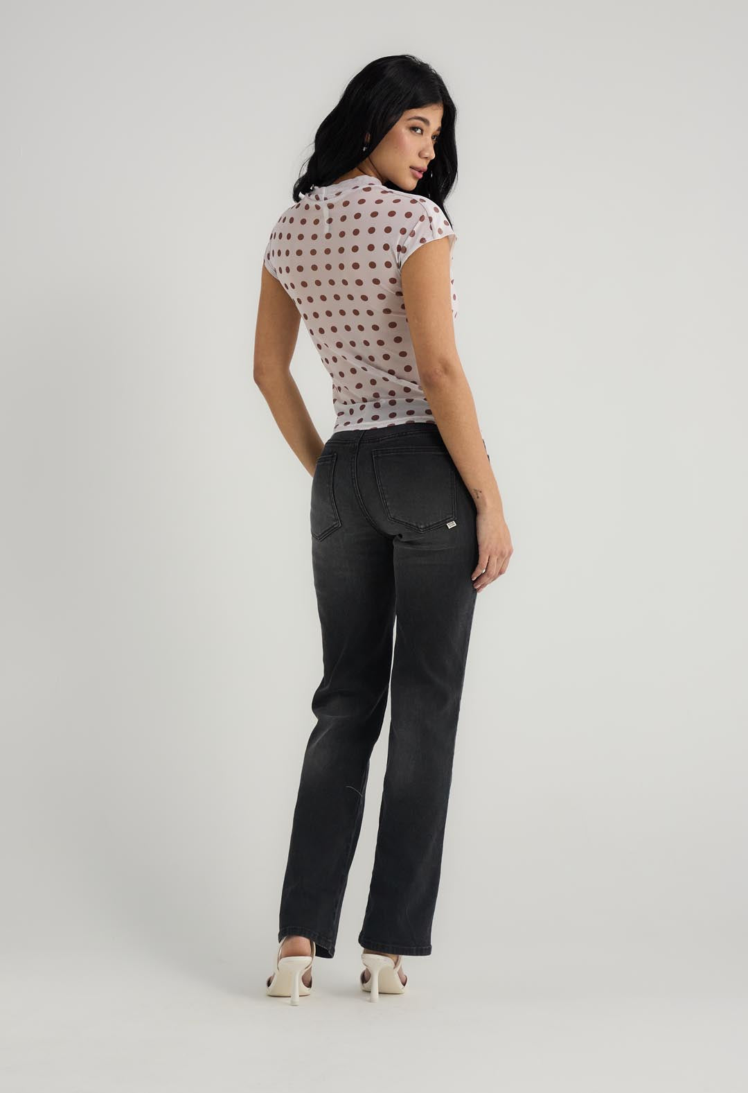 Jean vaquero negro con bolsillos para mujer