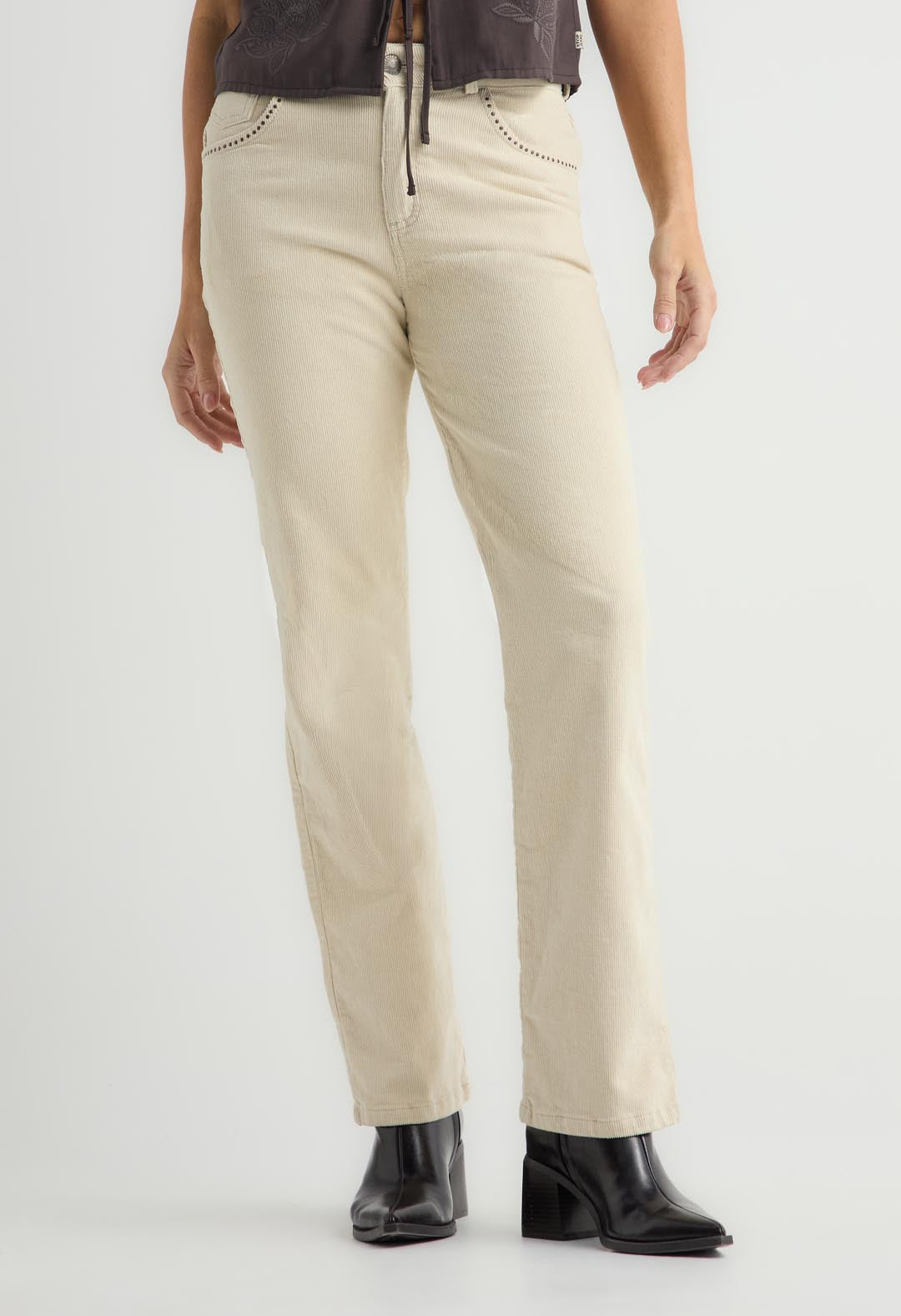 Pantalón vaquero café medio en corduroy para mujer