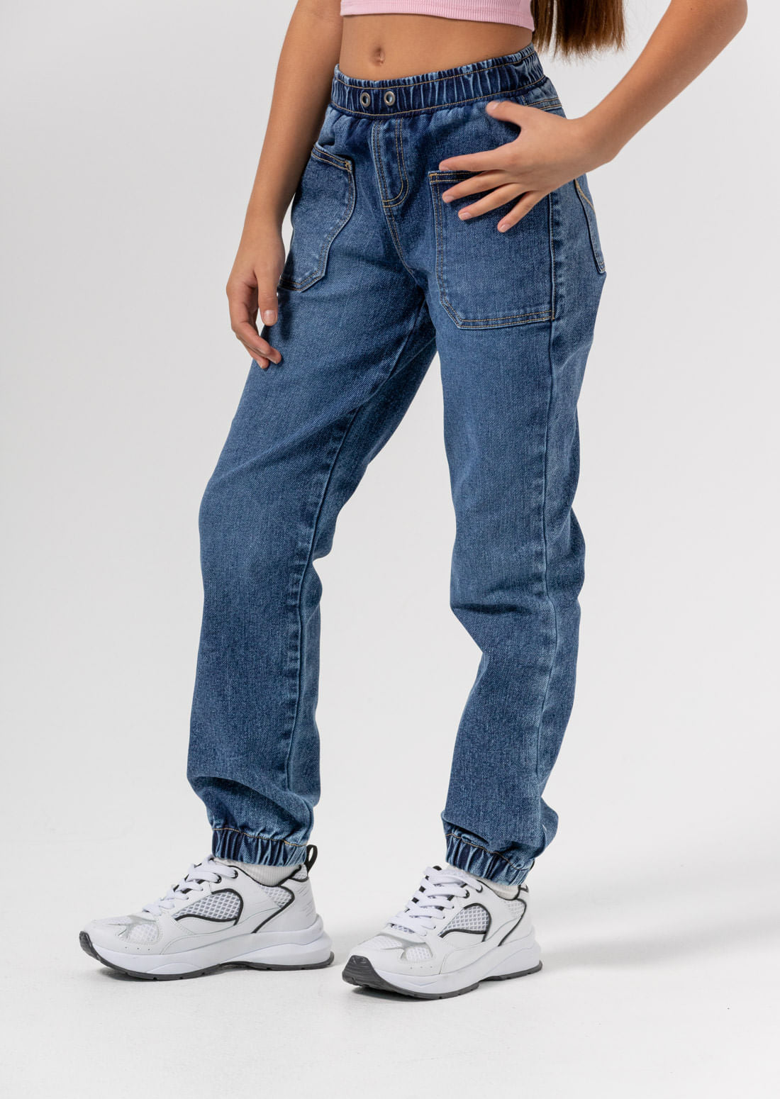 Jogger medio oscuro elástico en bota para niñas