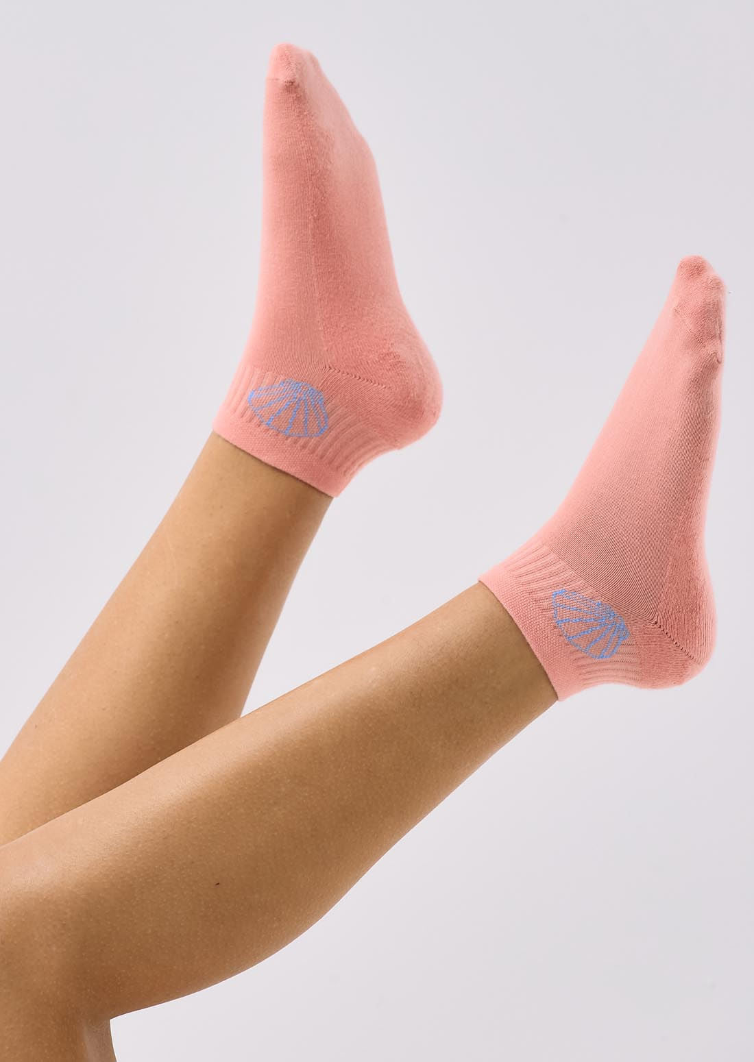 Medias naranja claro bordadas para adolescentes