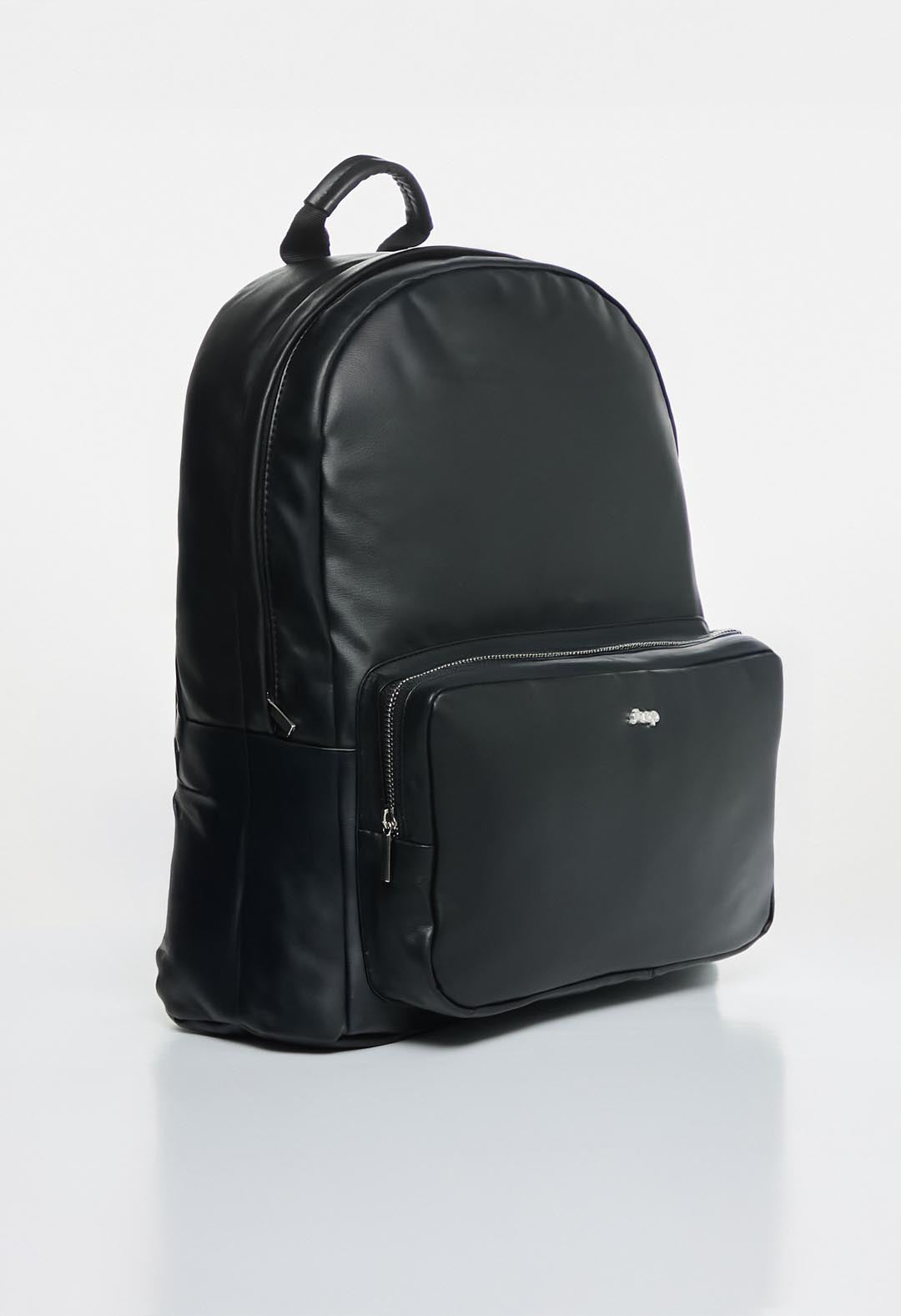 Morral negro con bolsillo en frente