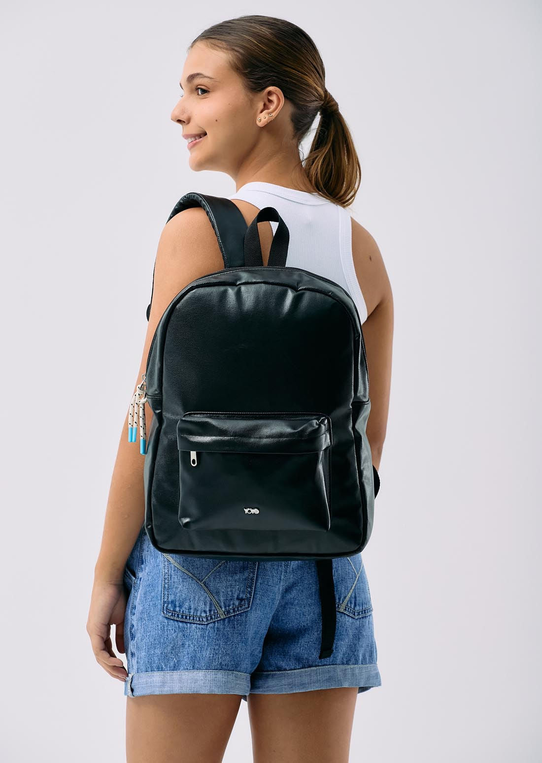 Morral negro con estampado para jóvenes