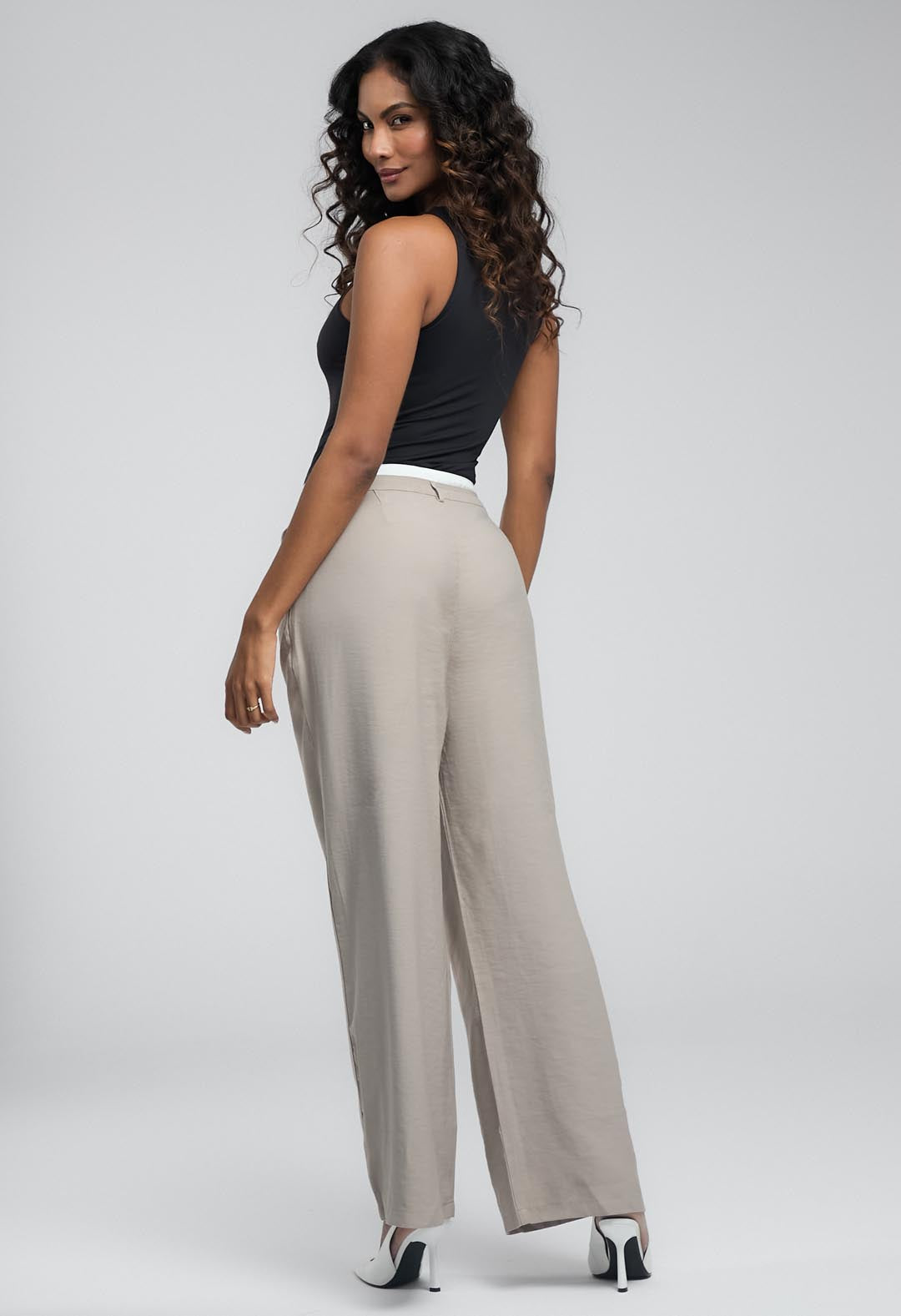 Pantalón taupe doble pretina para mujeres