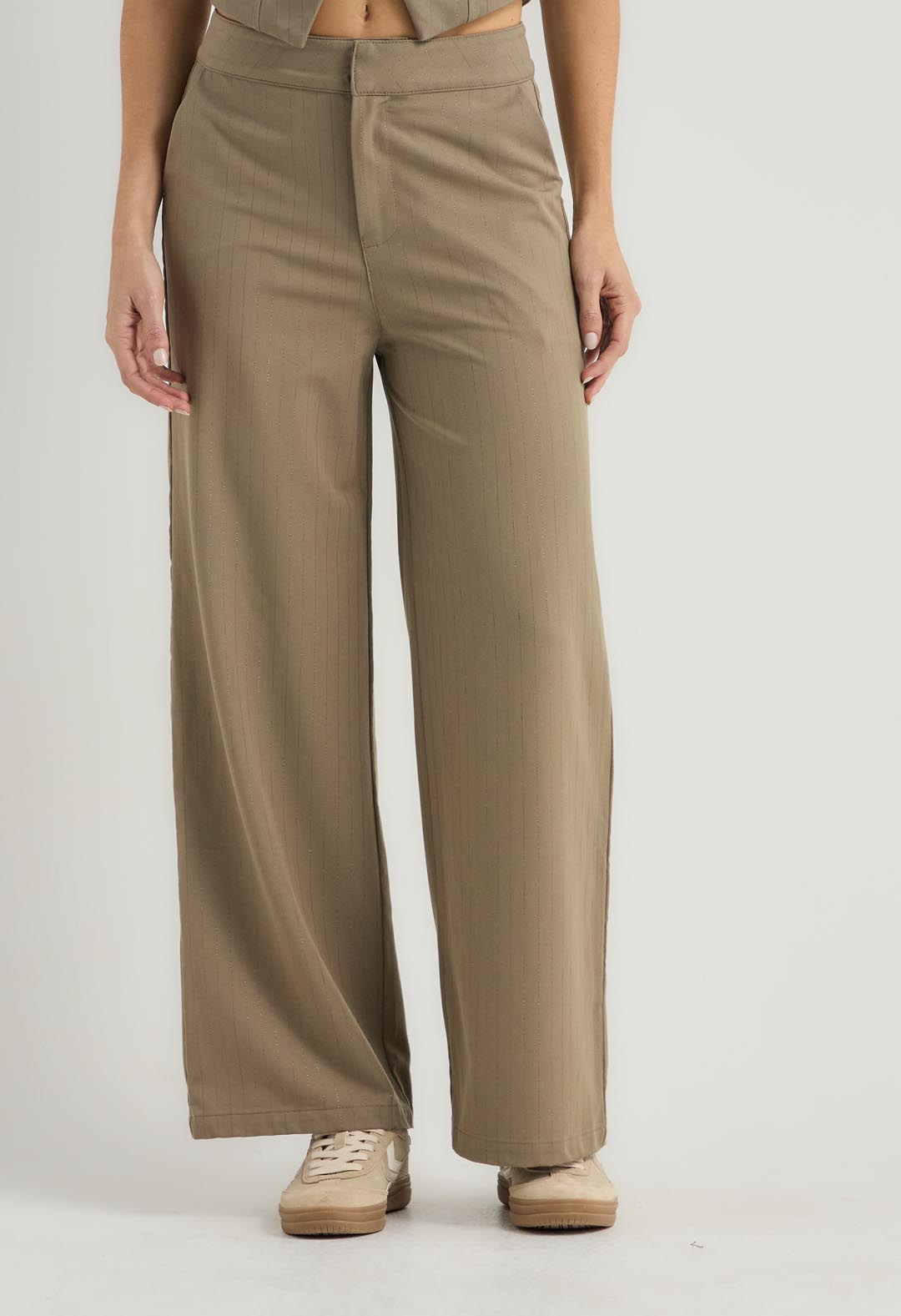 Pantalón taupe tiro alto a rayas para mujer