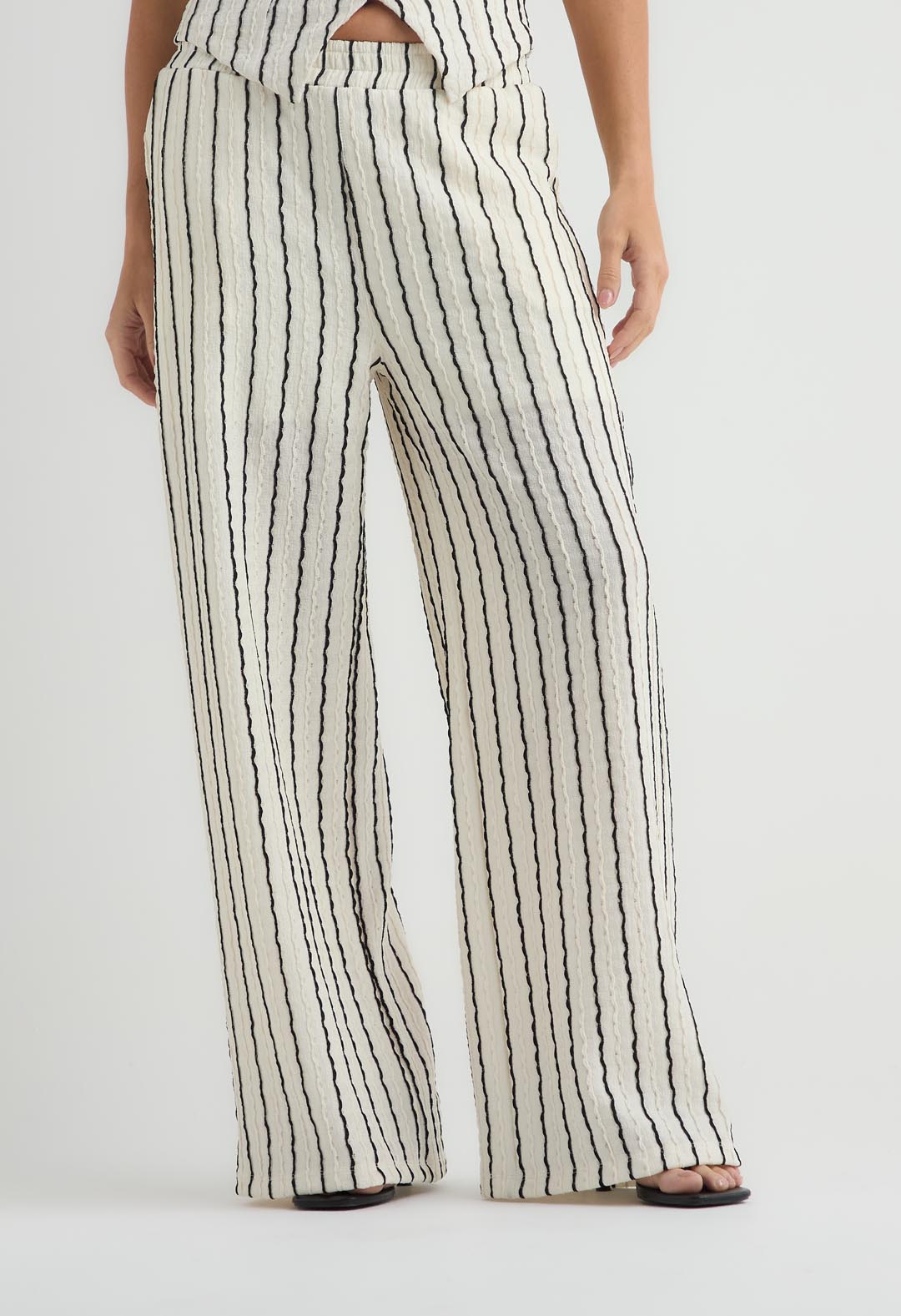 Pantalón negro con elástico en cintura para mujer