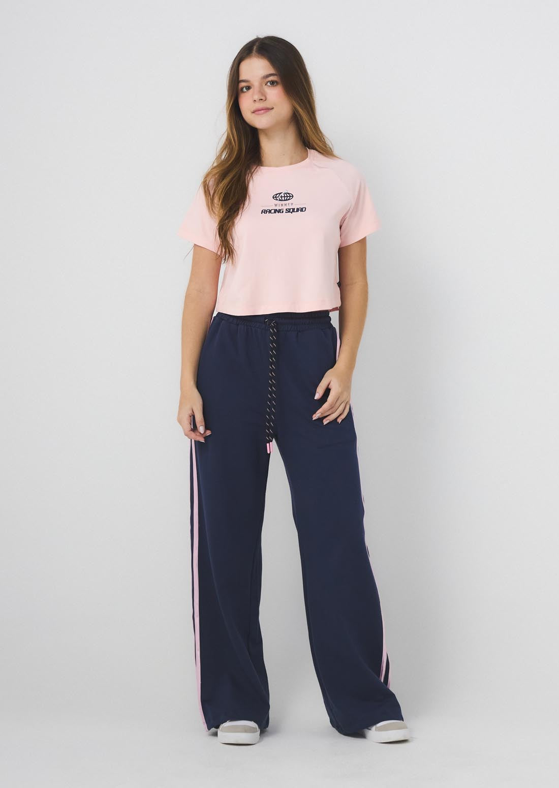 Pantalón azul navy con sesgos en costados para jóvenes