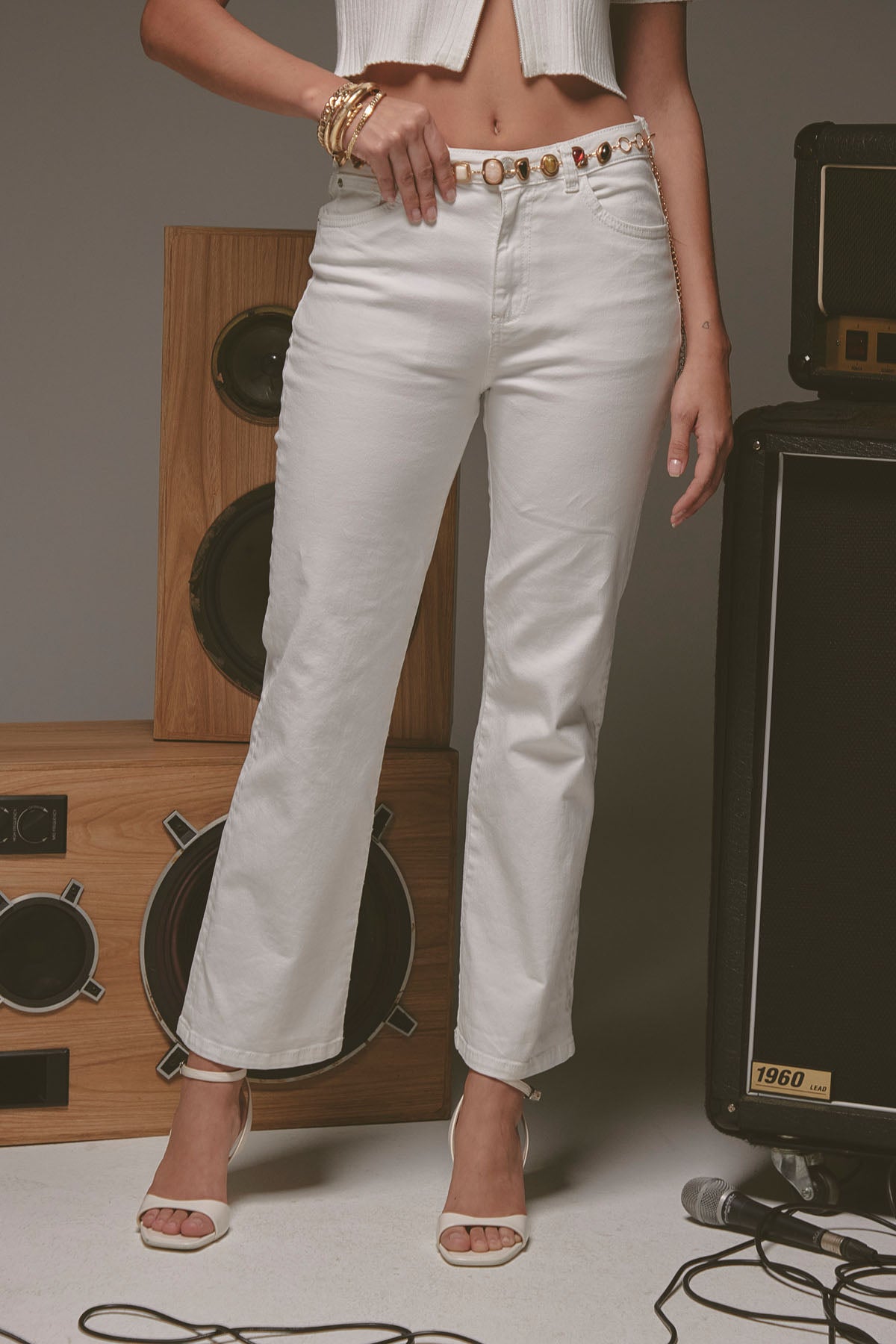 Pantalón vaquero blanco fondo entero para mujer