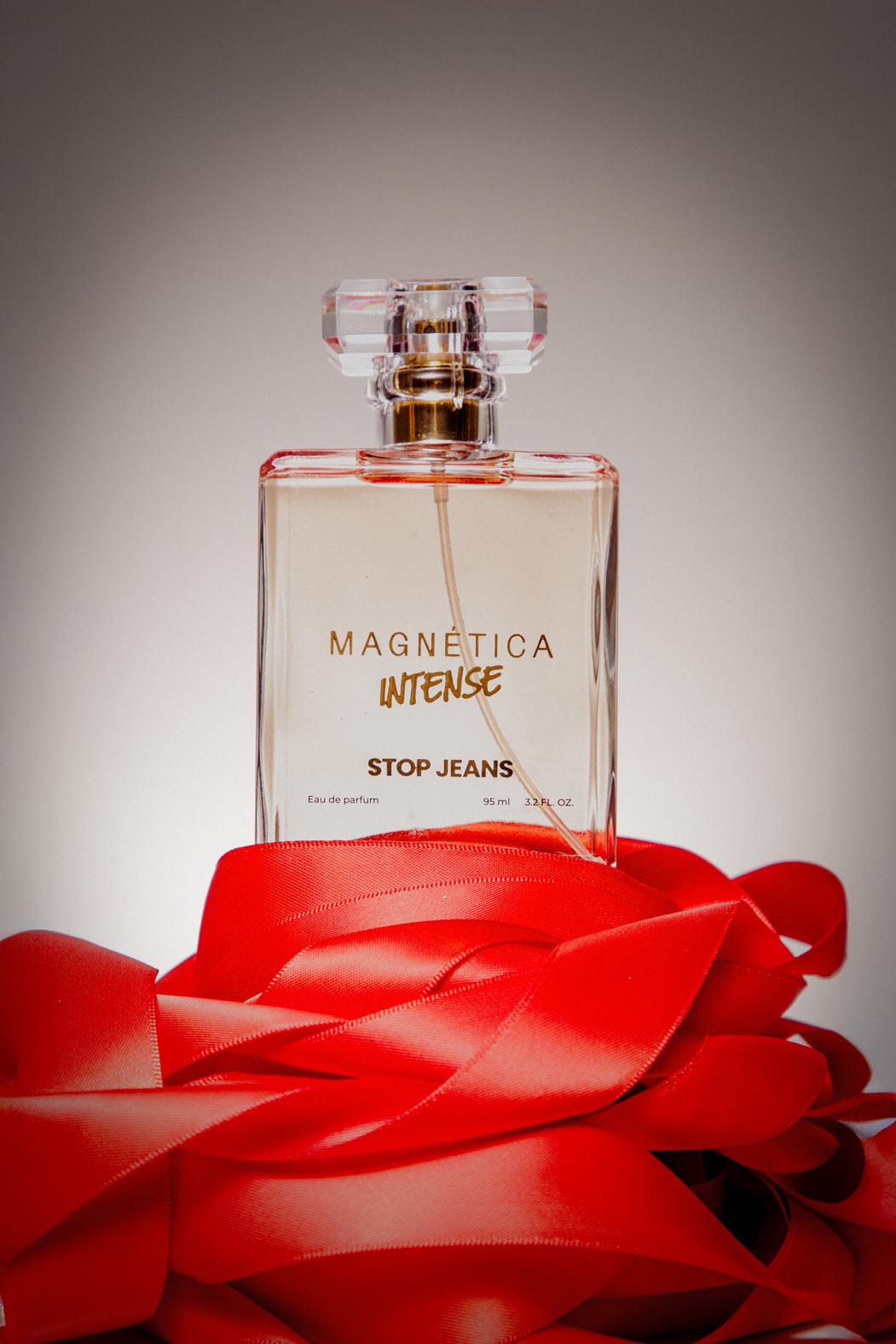 Perfume magnética intense para mujeres