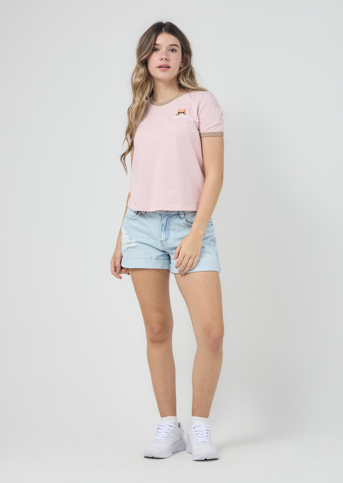 Short lavado claro descaderado para jóvenes