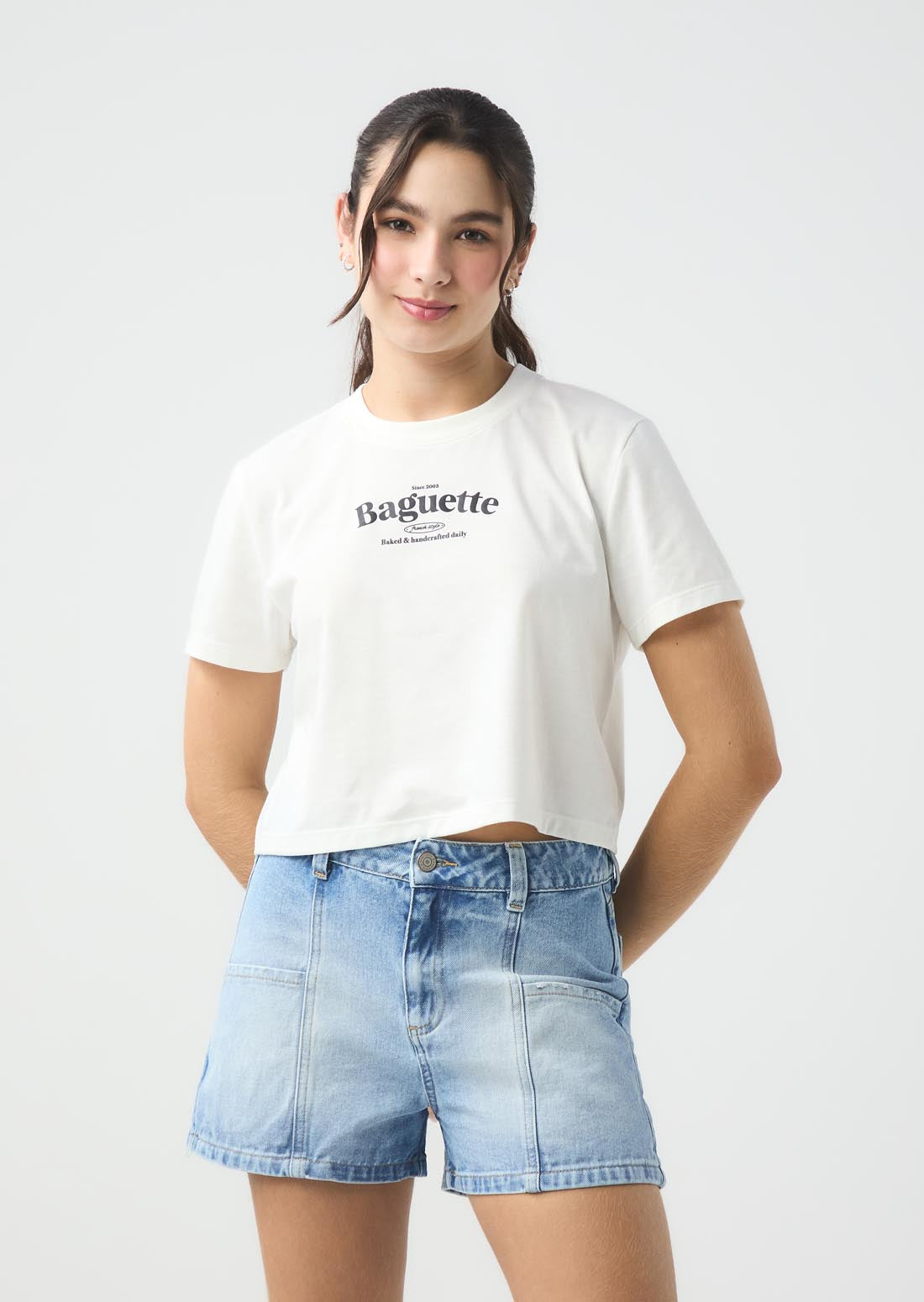 Short tono medio tiro alto para jóvenes