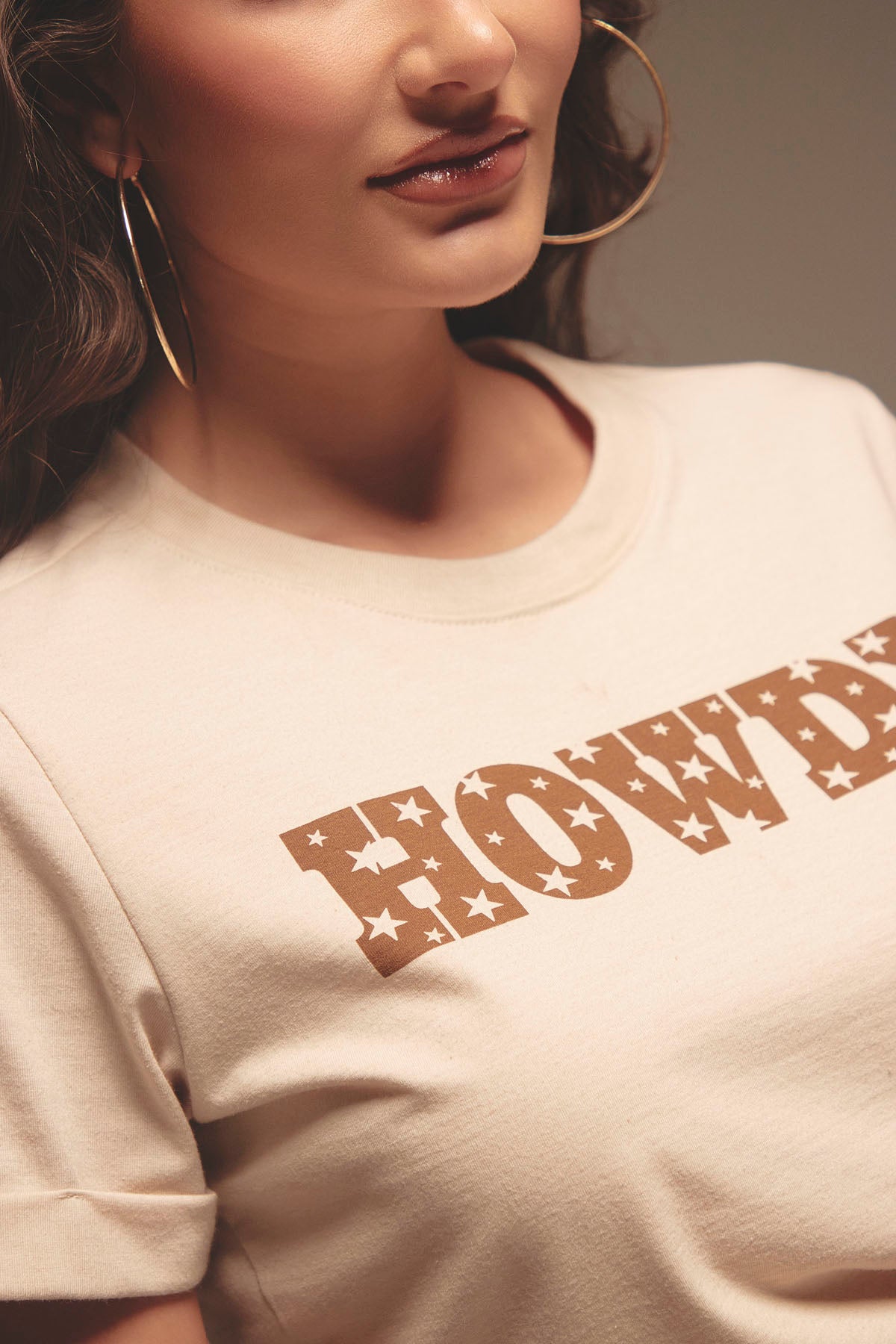 Camiseta arena estampada para mujer