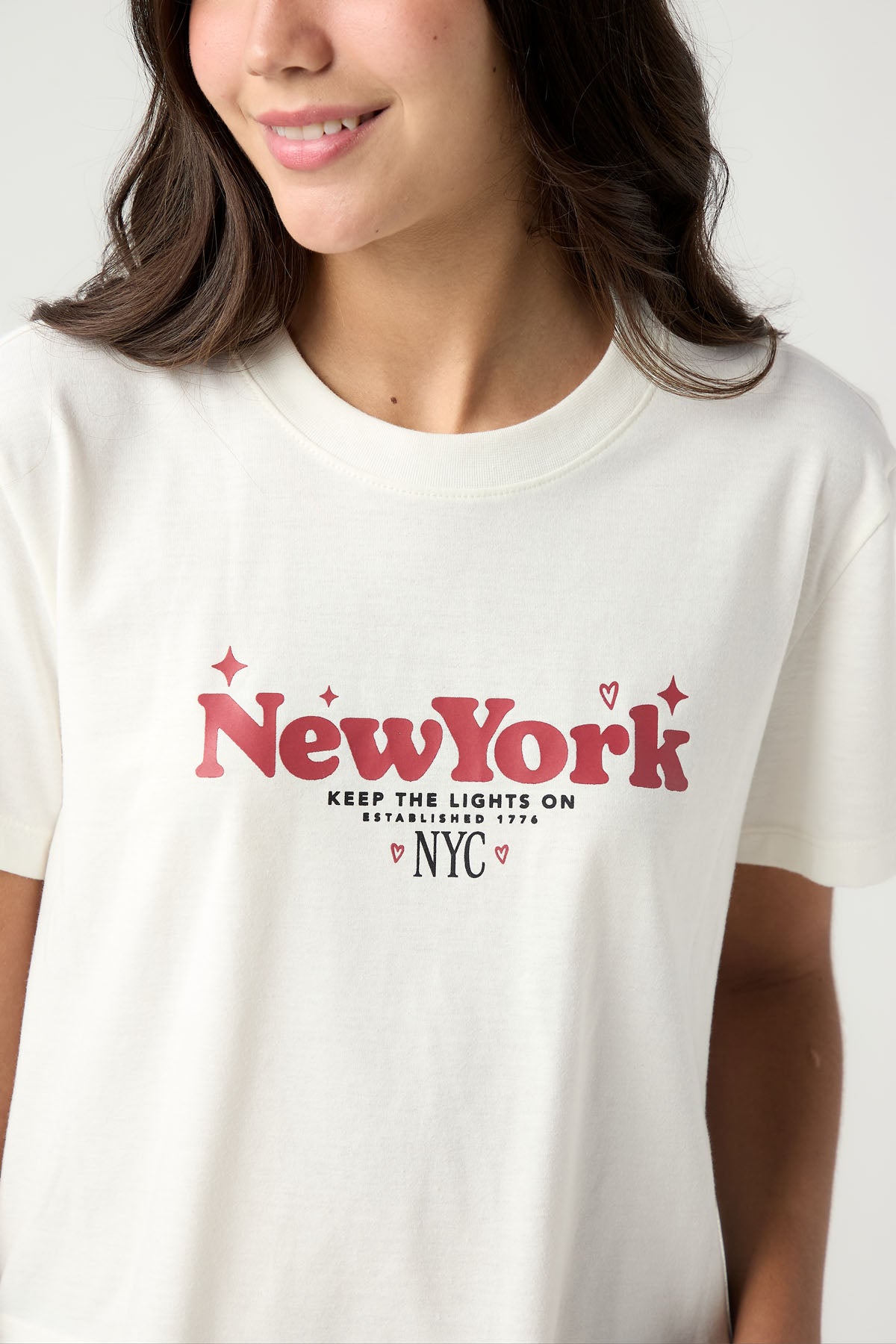 Camiseta marfil estampada para jóvenes
