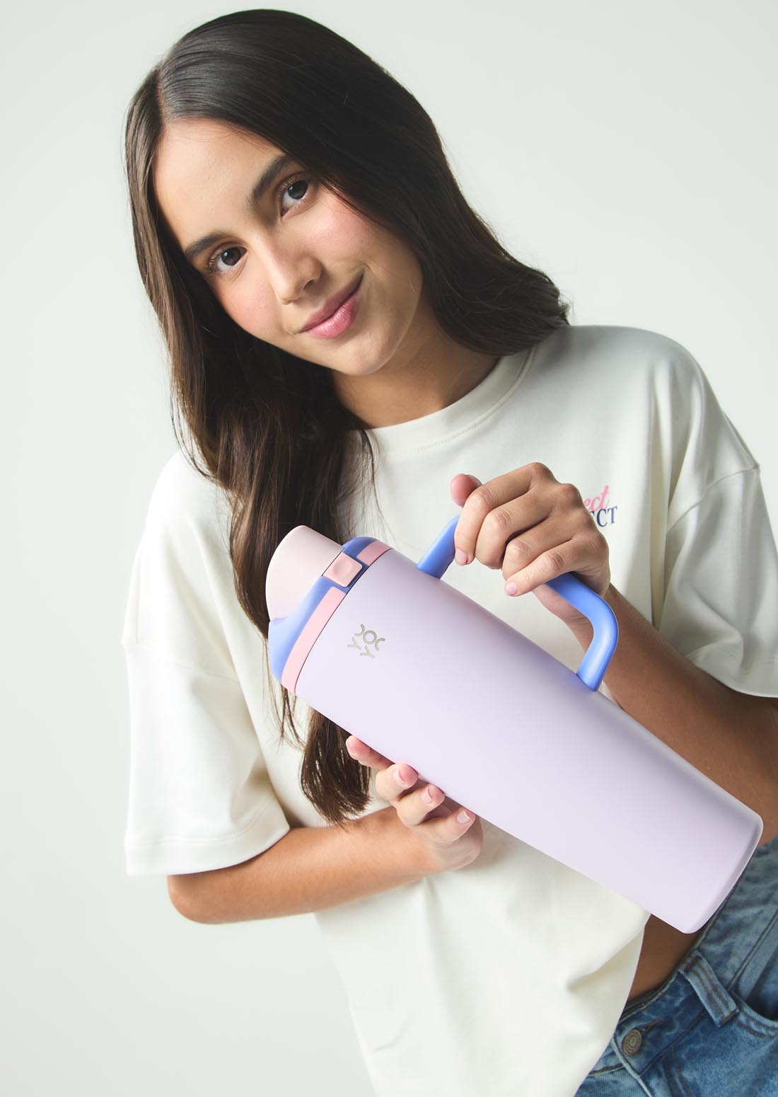 Termo lila con asa lateral para jóvenes