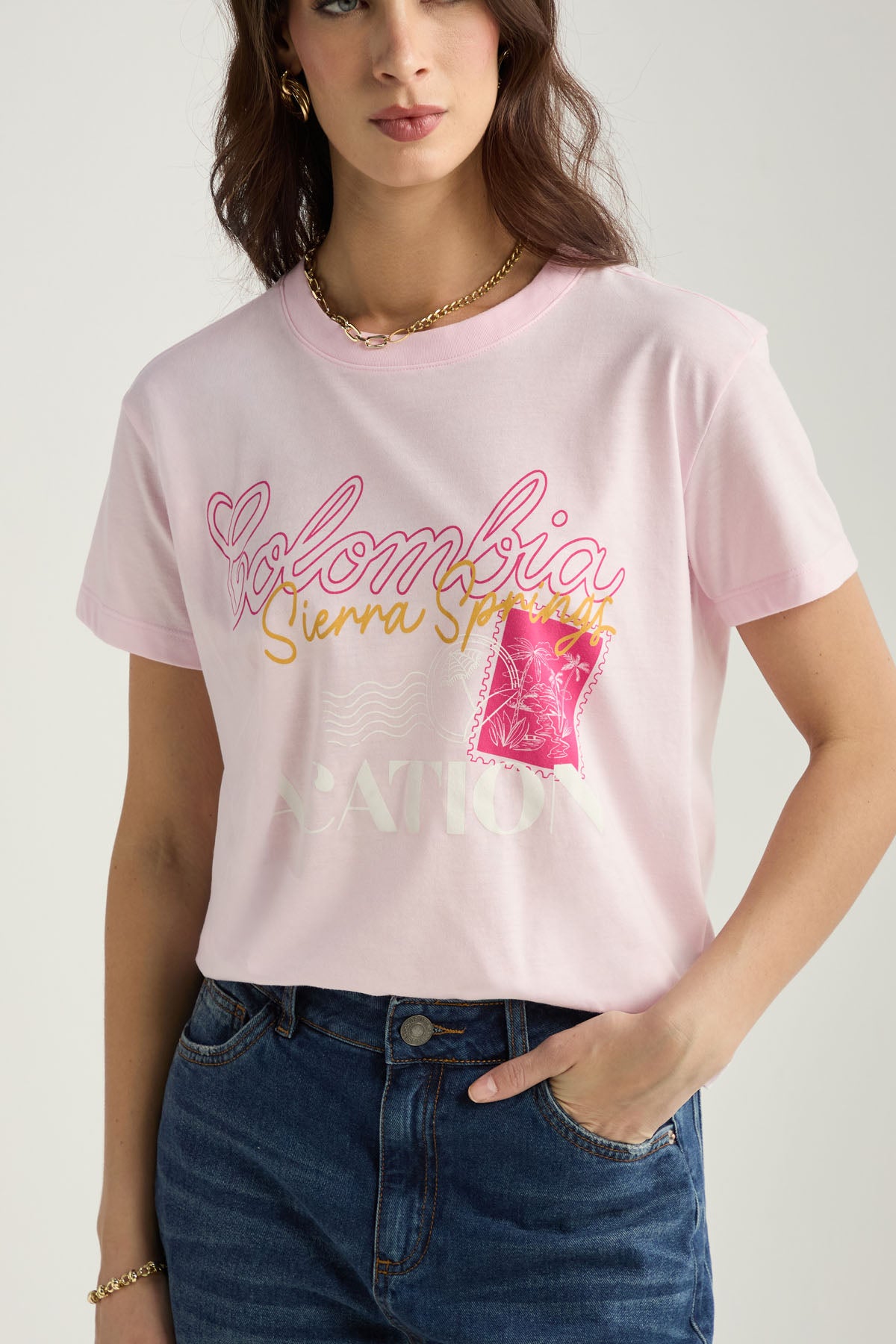 Camiseta rosa claro estampada para mujer