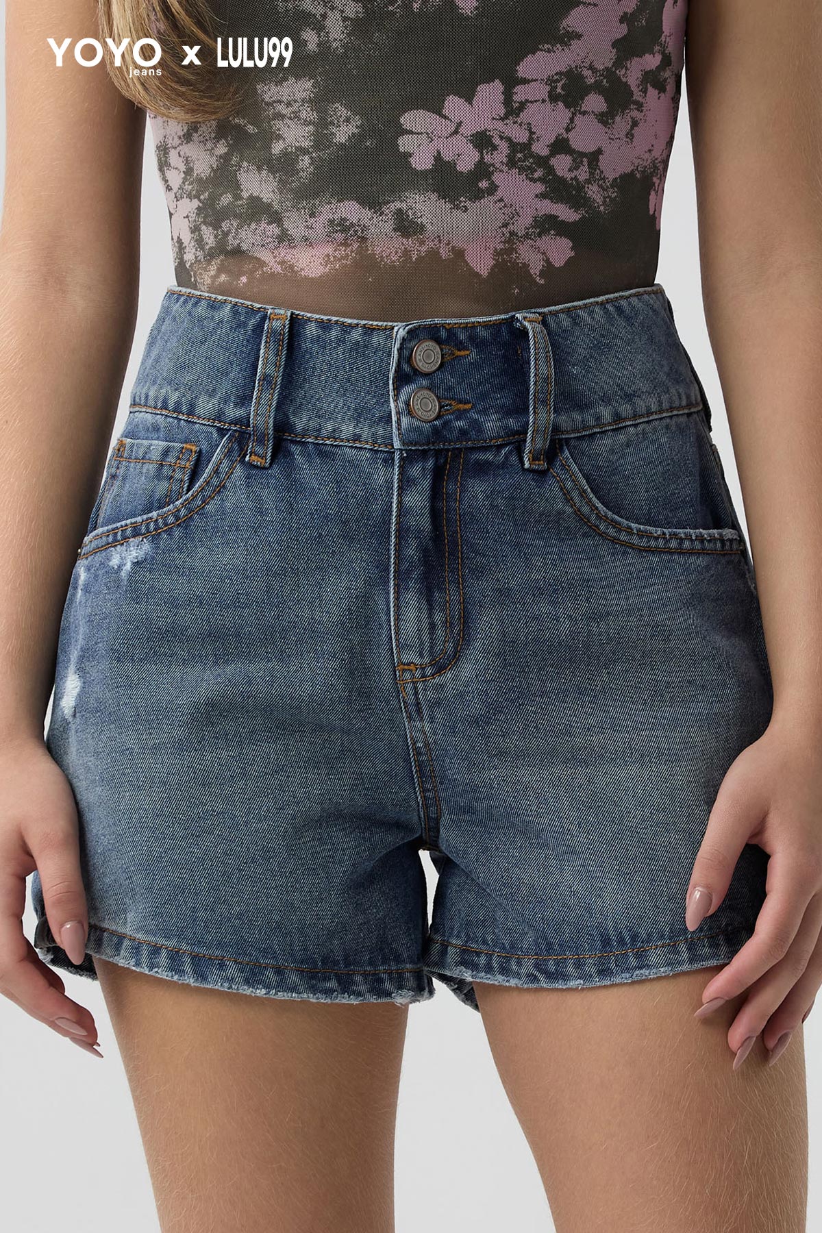 Short tono medio de tiro bajo para jóvenes
