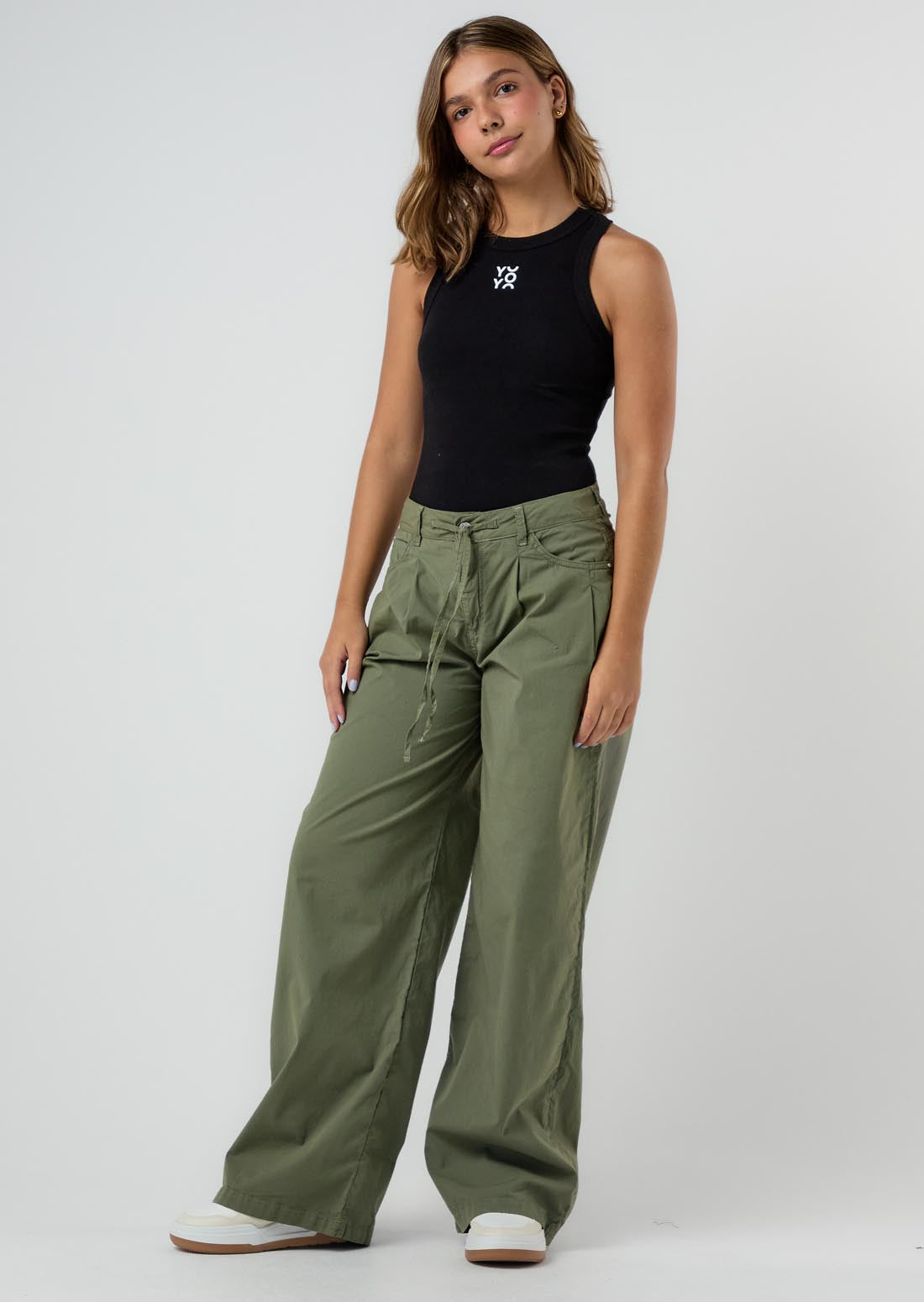Pantalón baggy verde militar fondo entero para jóvenes