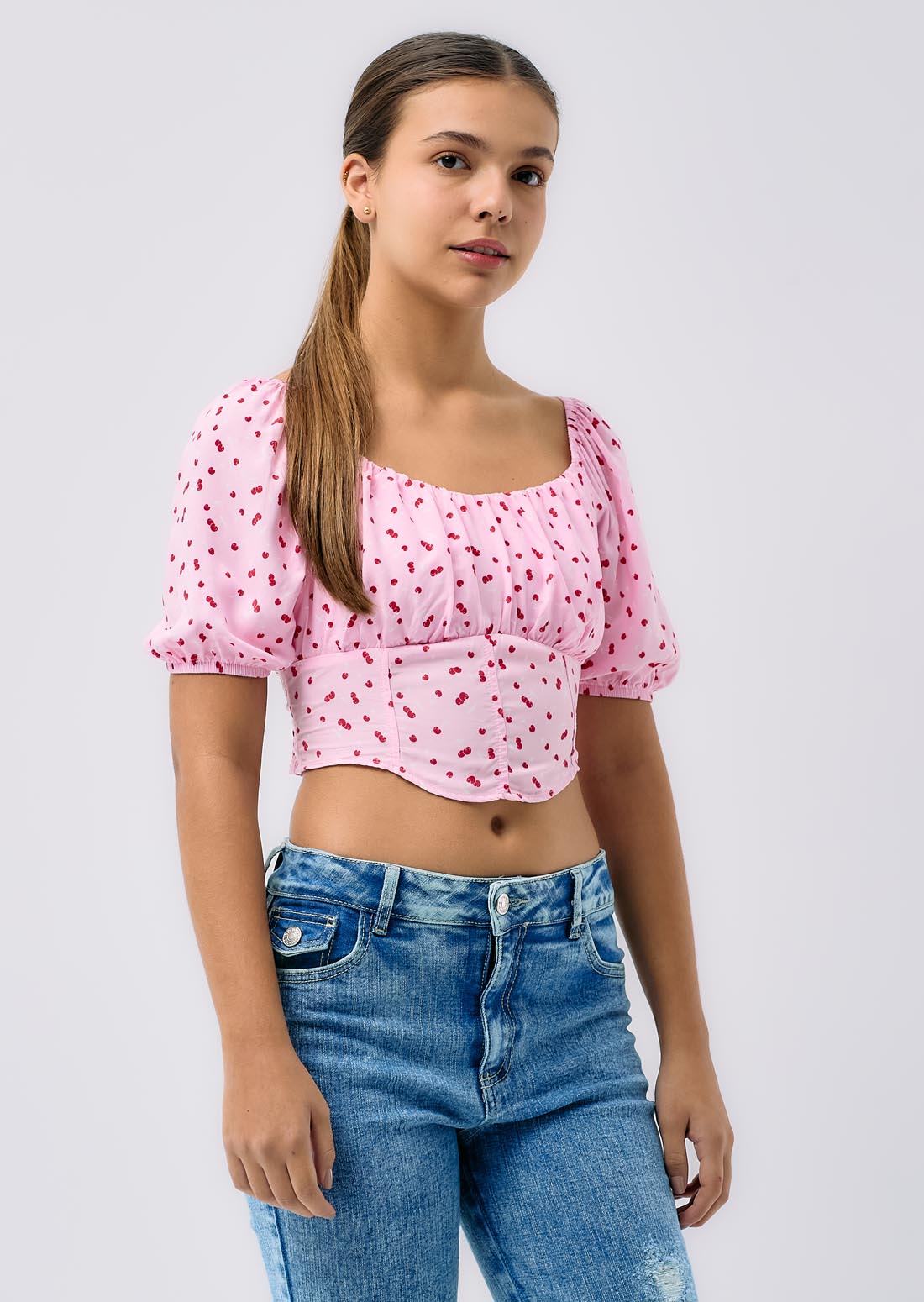 Blusa crop rosa con nido de abejas para jóvenes