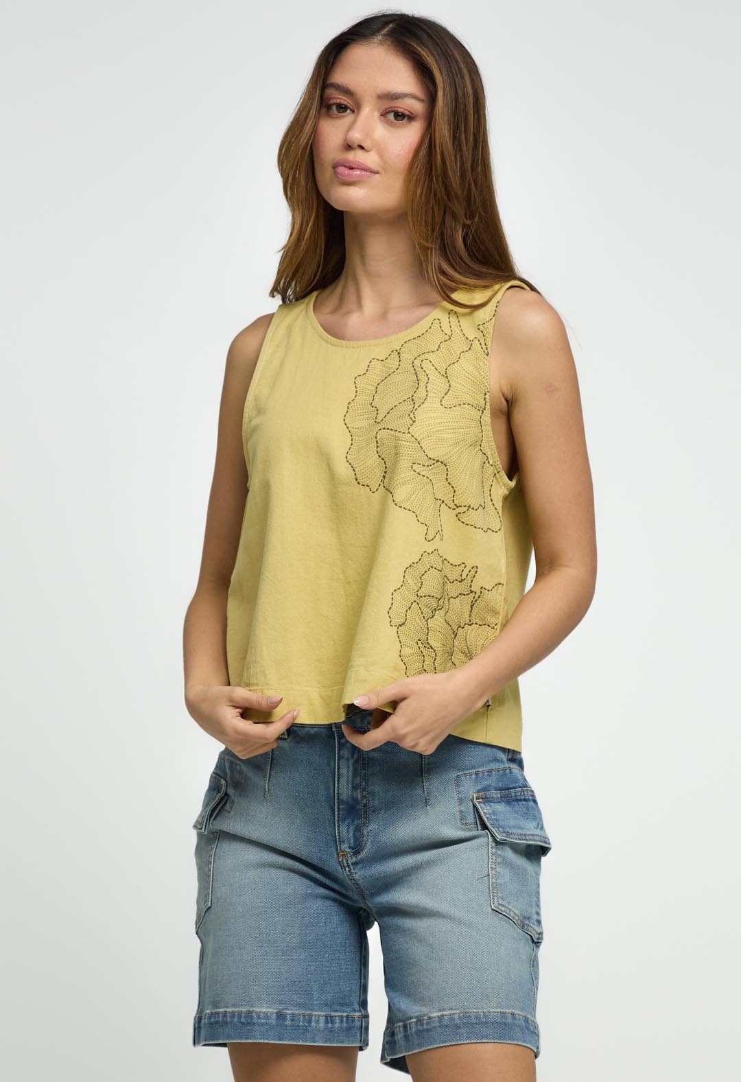 Blusa pistacho estampado en frente para mujeres