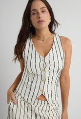 Blusa negra con botones en frente para mujer