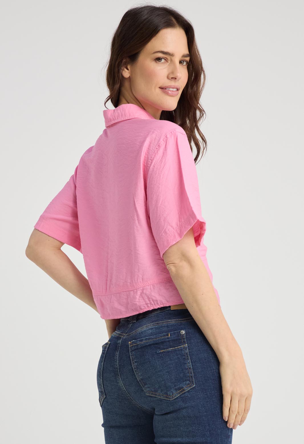 Blusa rosa con bolsillos para mujeres