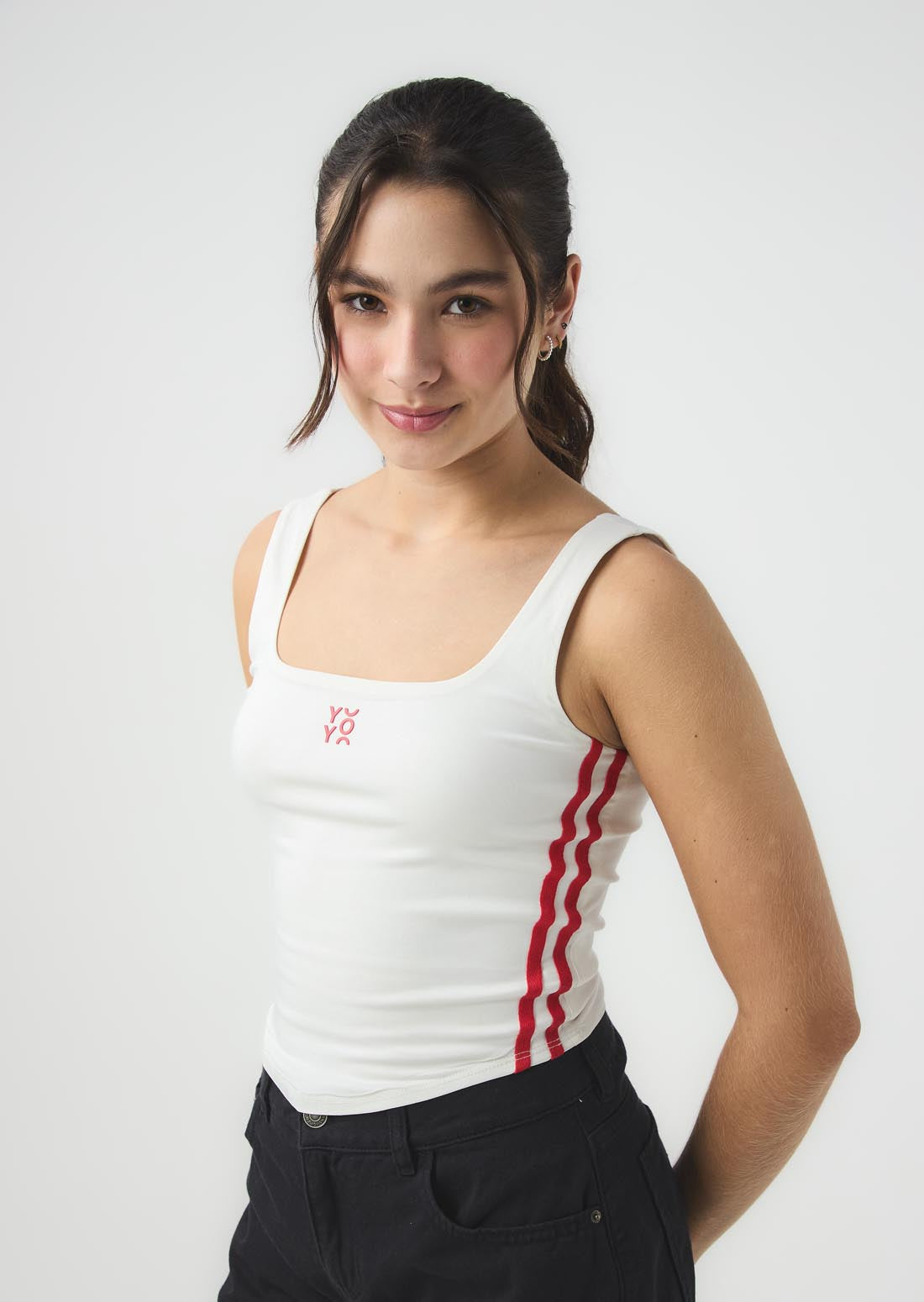 Blusa marfil de manga sisa para jóvenes