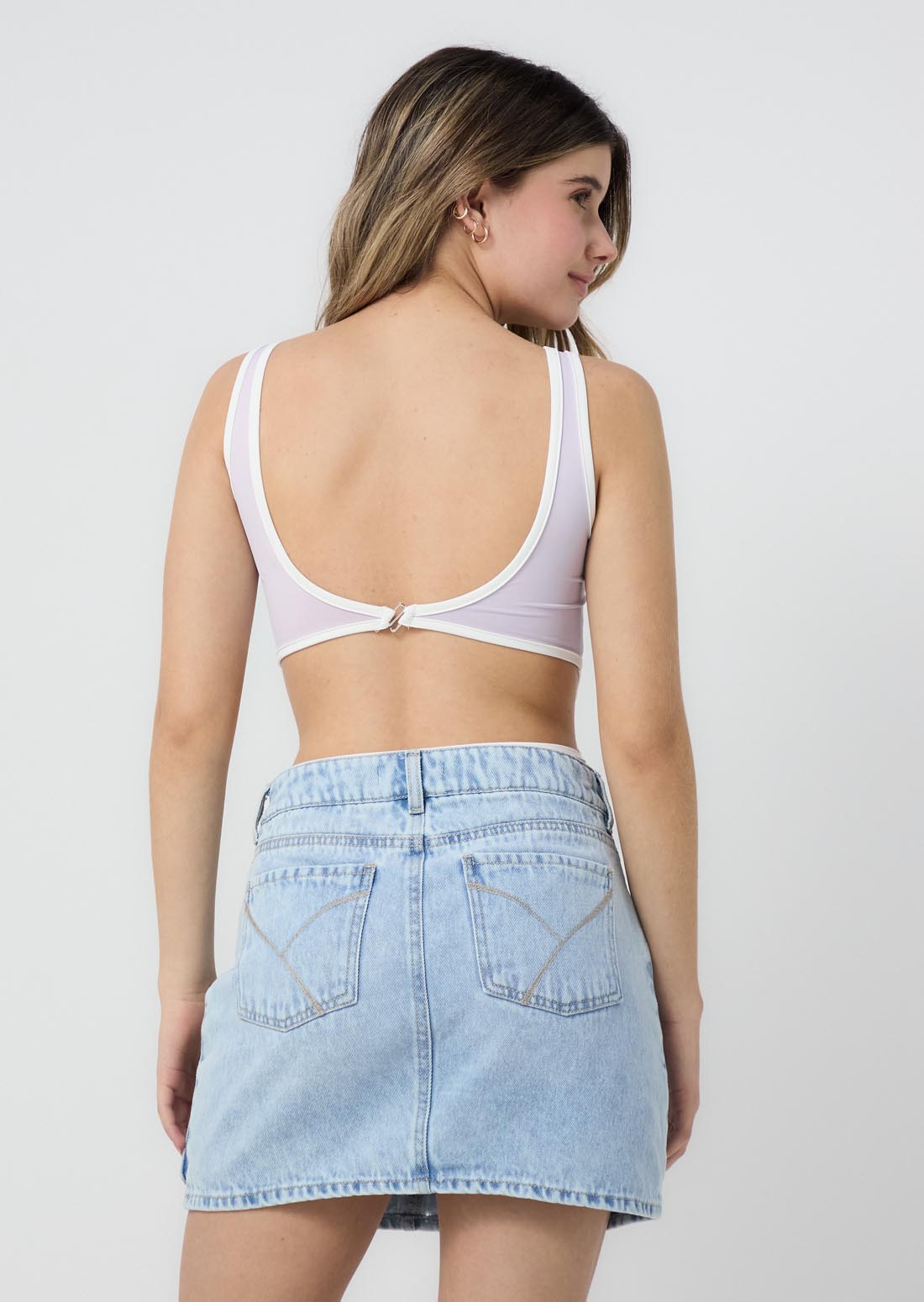 Body lila claro con sesgos en contraste para jóvenes