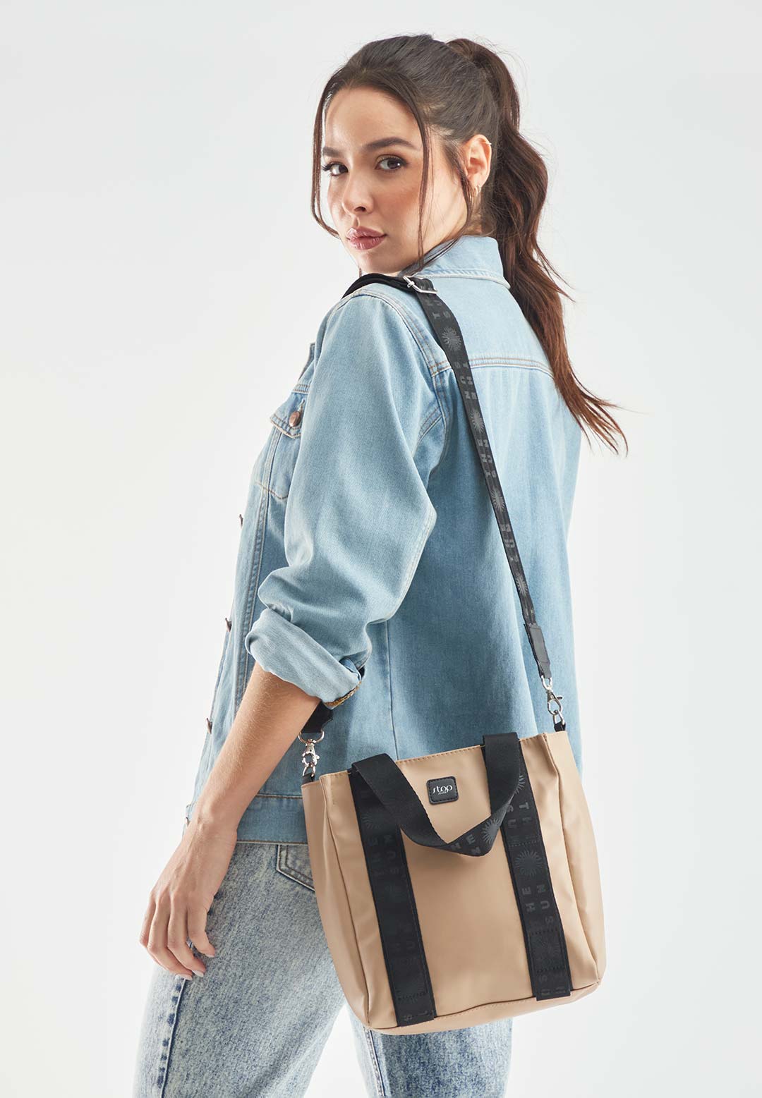 Bolso arena tipo bandolera