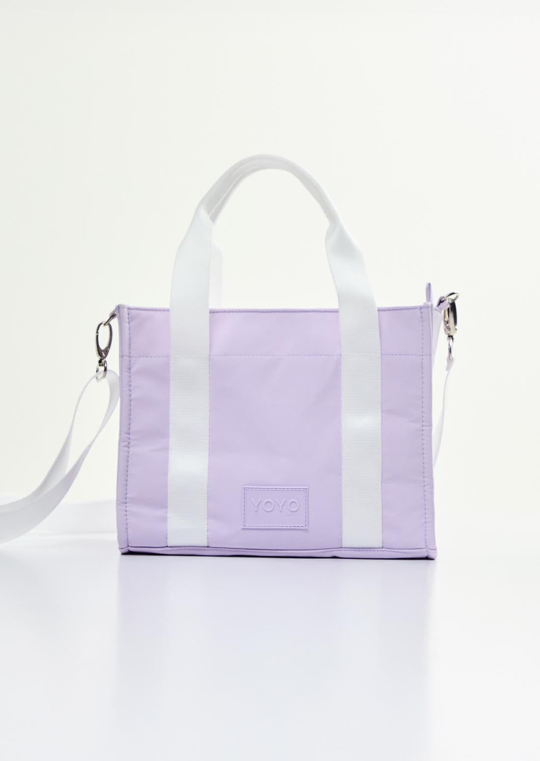 Bolso de mano lila claro