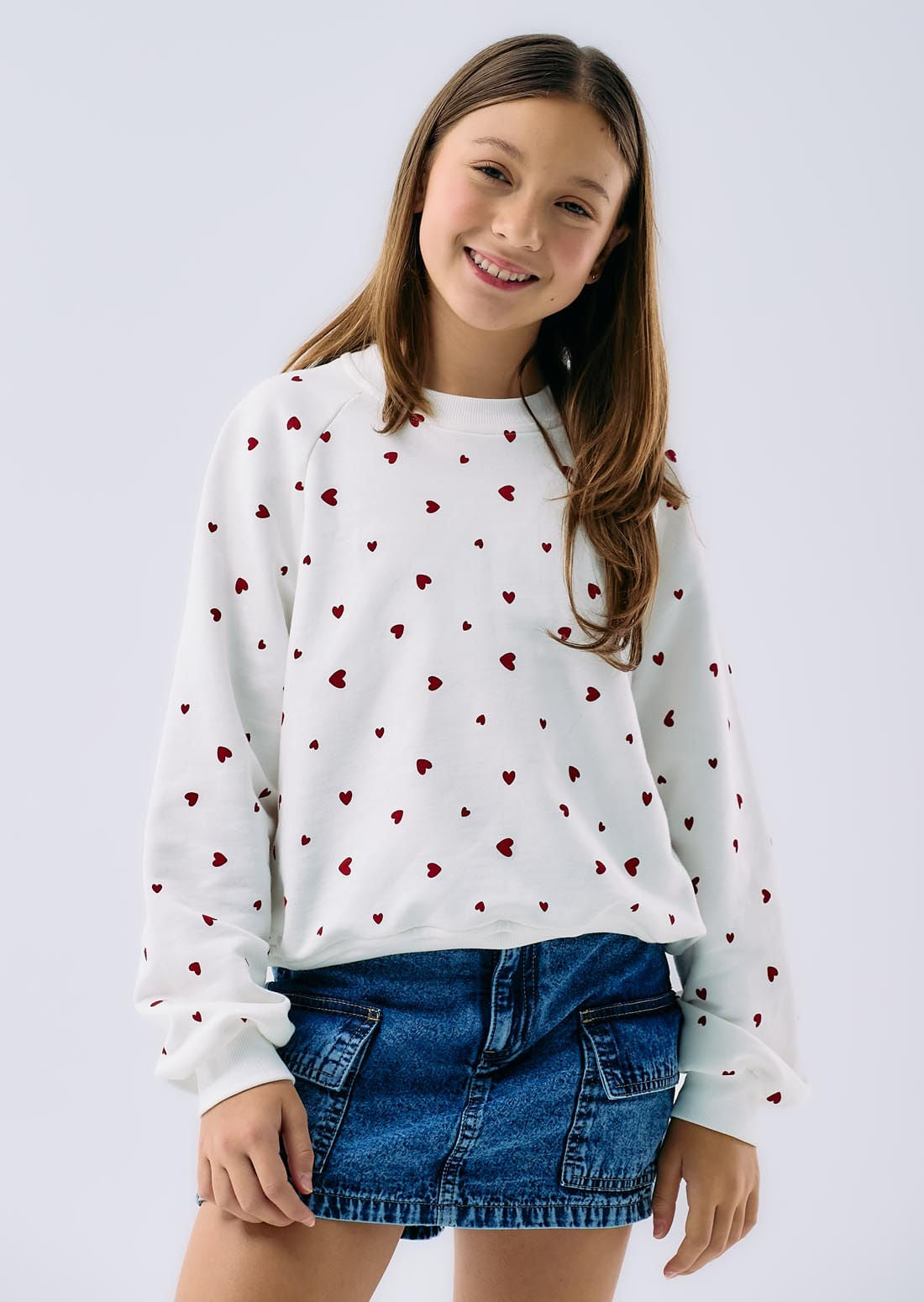 Buzo marfil estampado corazones para niñas