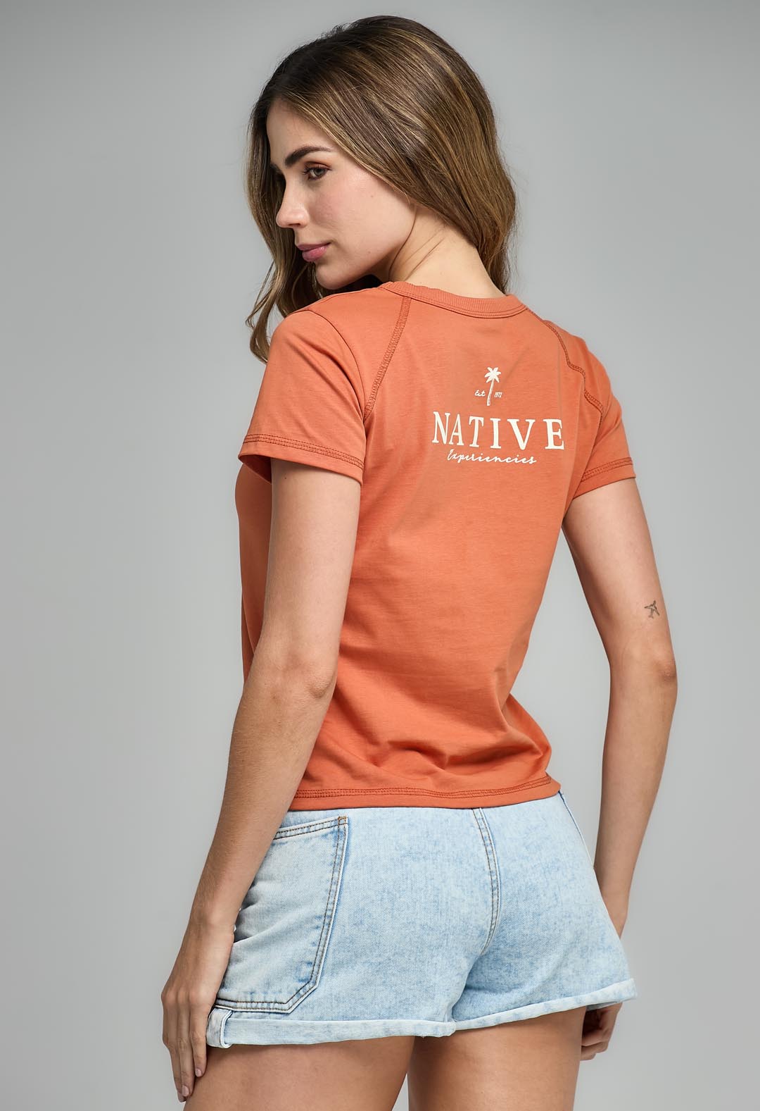 Camiseta terracota manga ranglán para mujeres