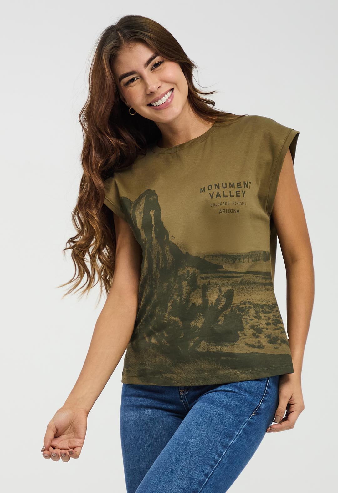 Camiseta verde militar manga rodada para mujeres