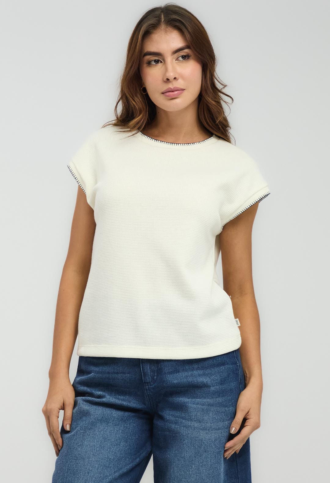 Camiseta marfil en tela galleta para mujeres