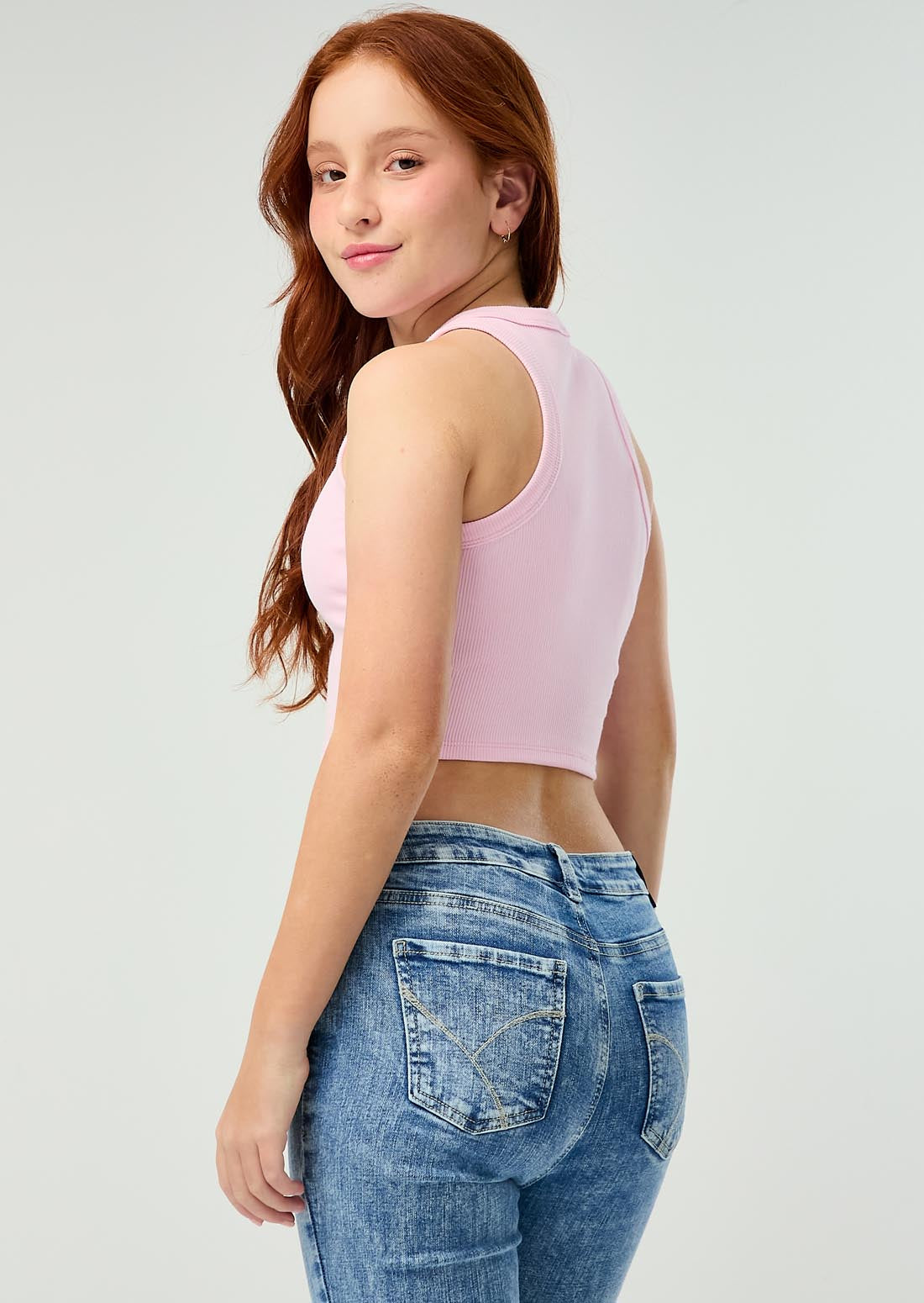 Camiseta rosa claro manga sisa y fondo entero para jóvenes