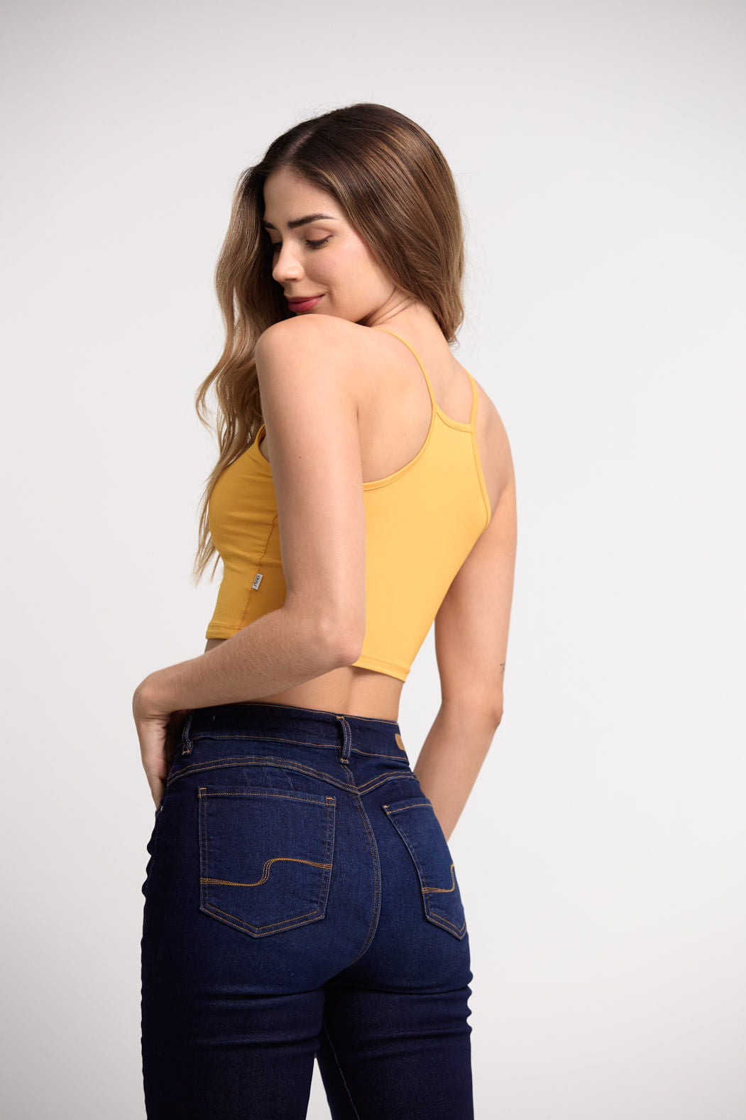 Camiseta mango cuello halter y básica para mujeres – Stop Jeans
