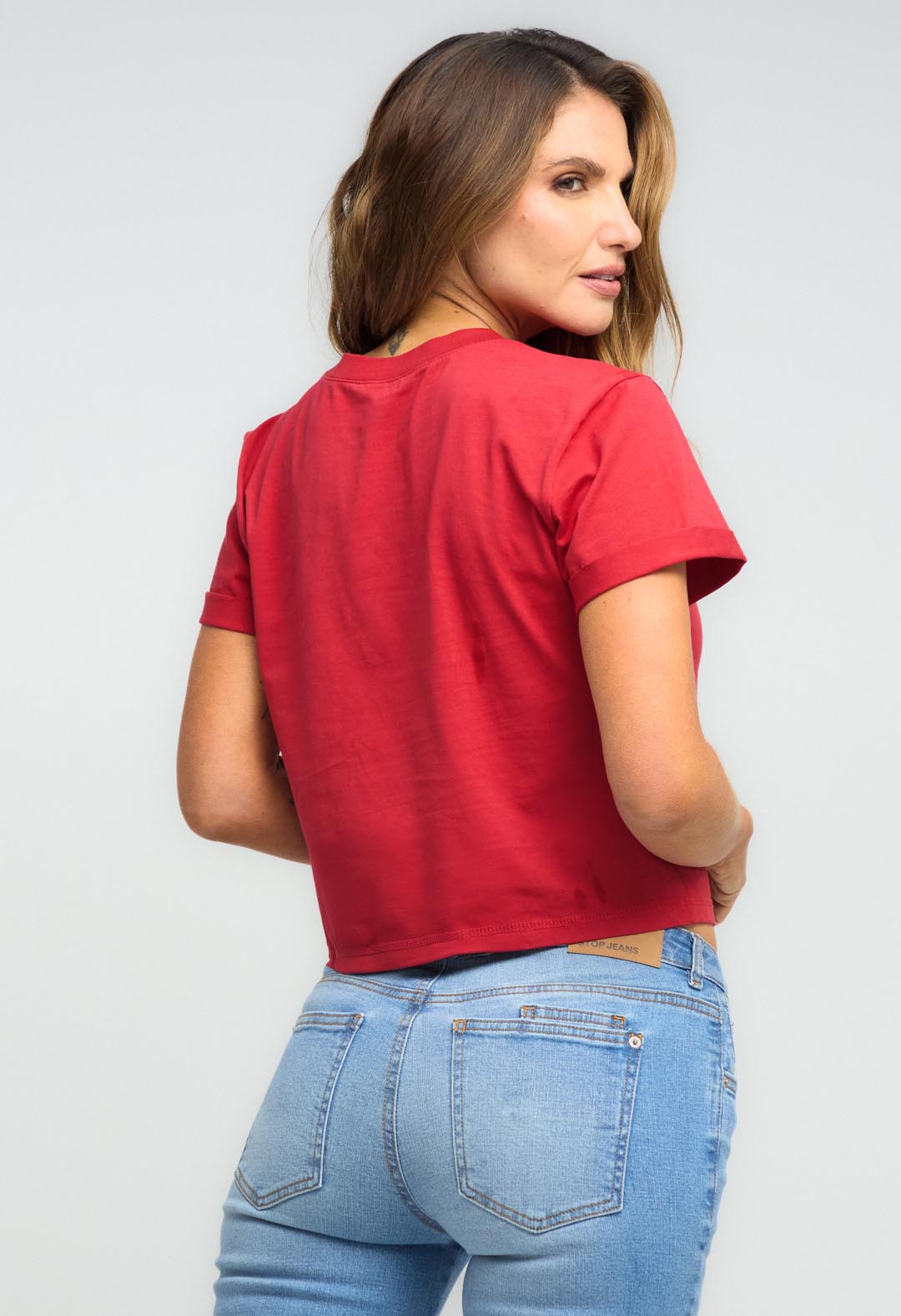 Camiseta rojo intenso con estampado para mujeres