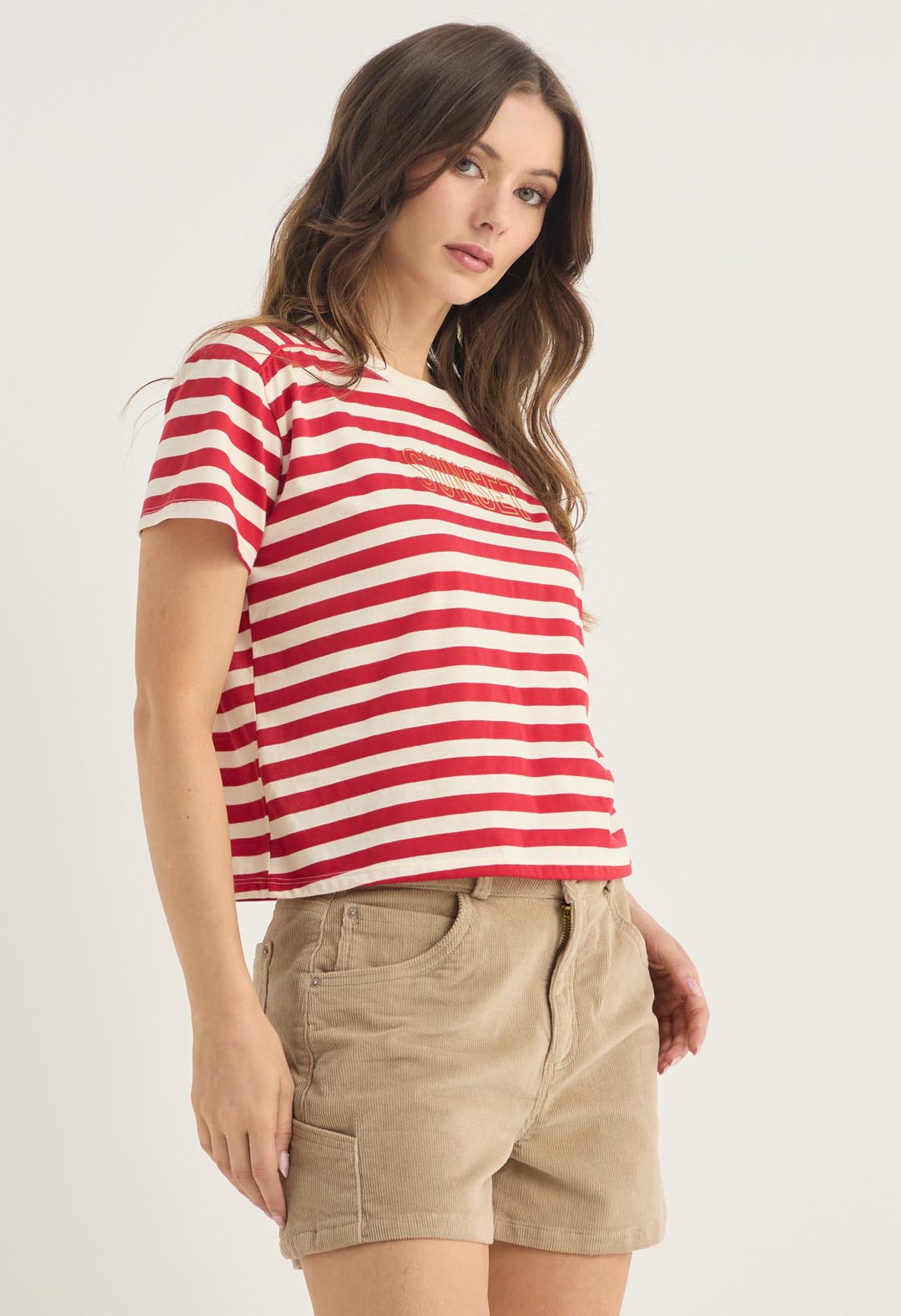 Camiseta a rayas marfil con estampado para mujer