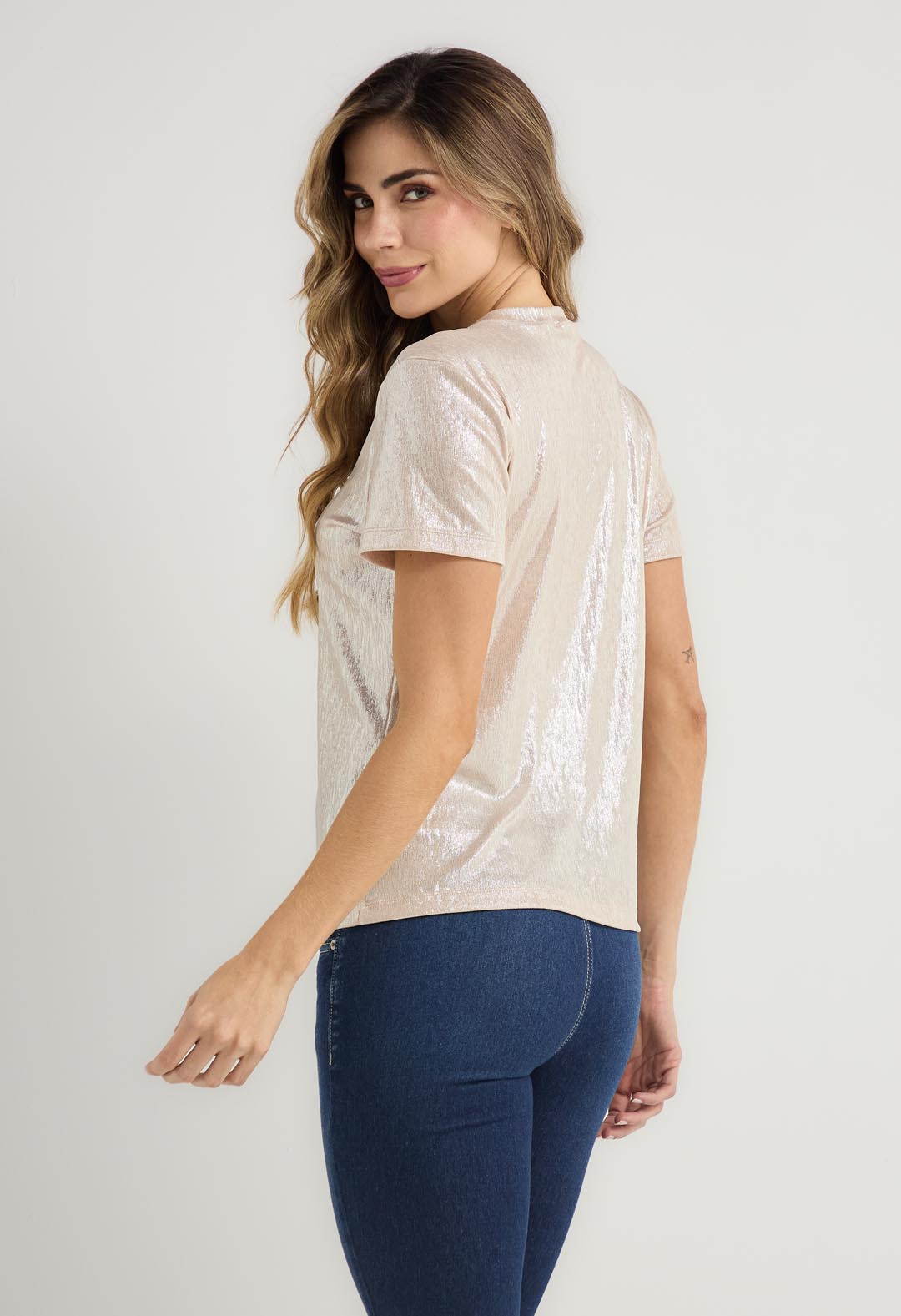 Camiseta beige con brillos para mujer