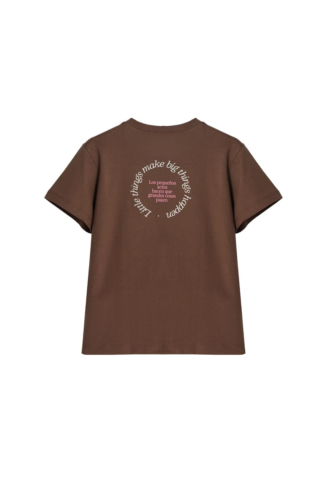 Camiseta chocolate con frente estampado para mujer